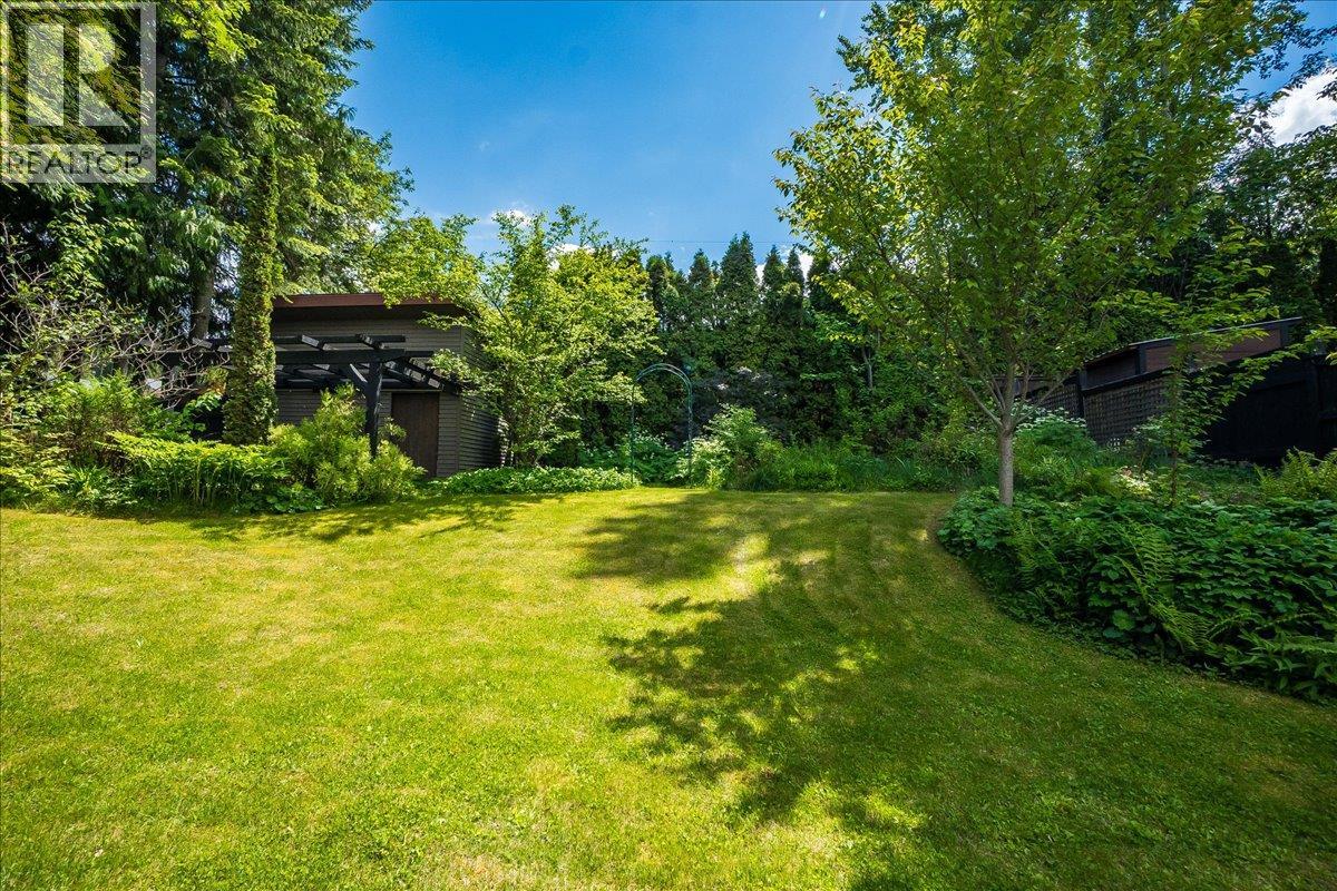 1001 Gilker Street Property Photo 44
