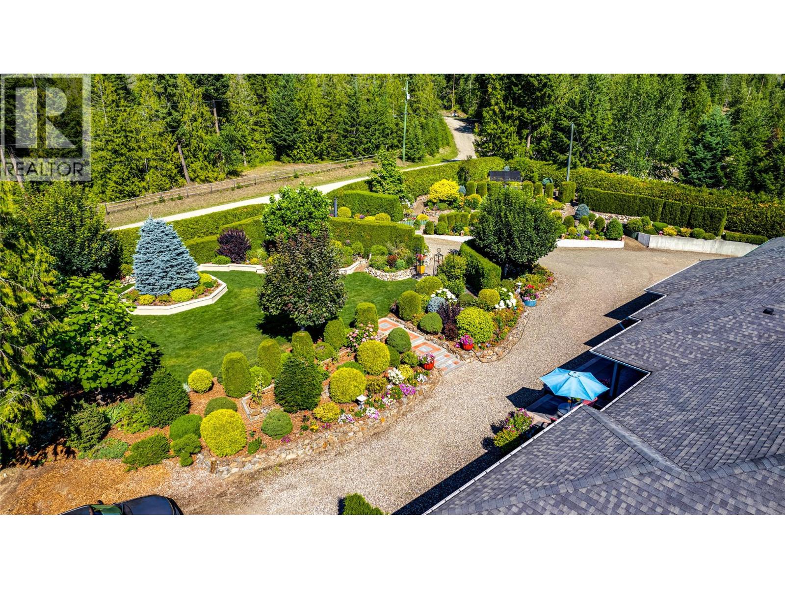 39 Ladyslipper Road Property Photo 3