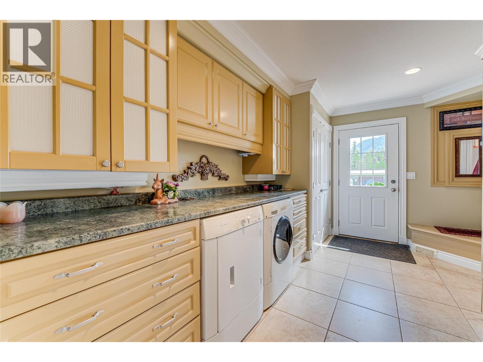 39 Ladyslipper Road Property Photo 30