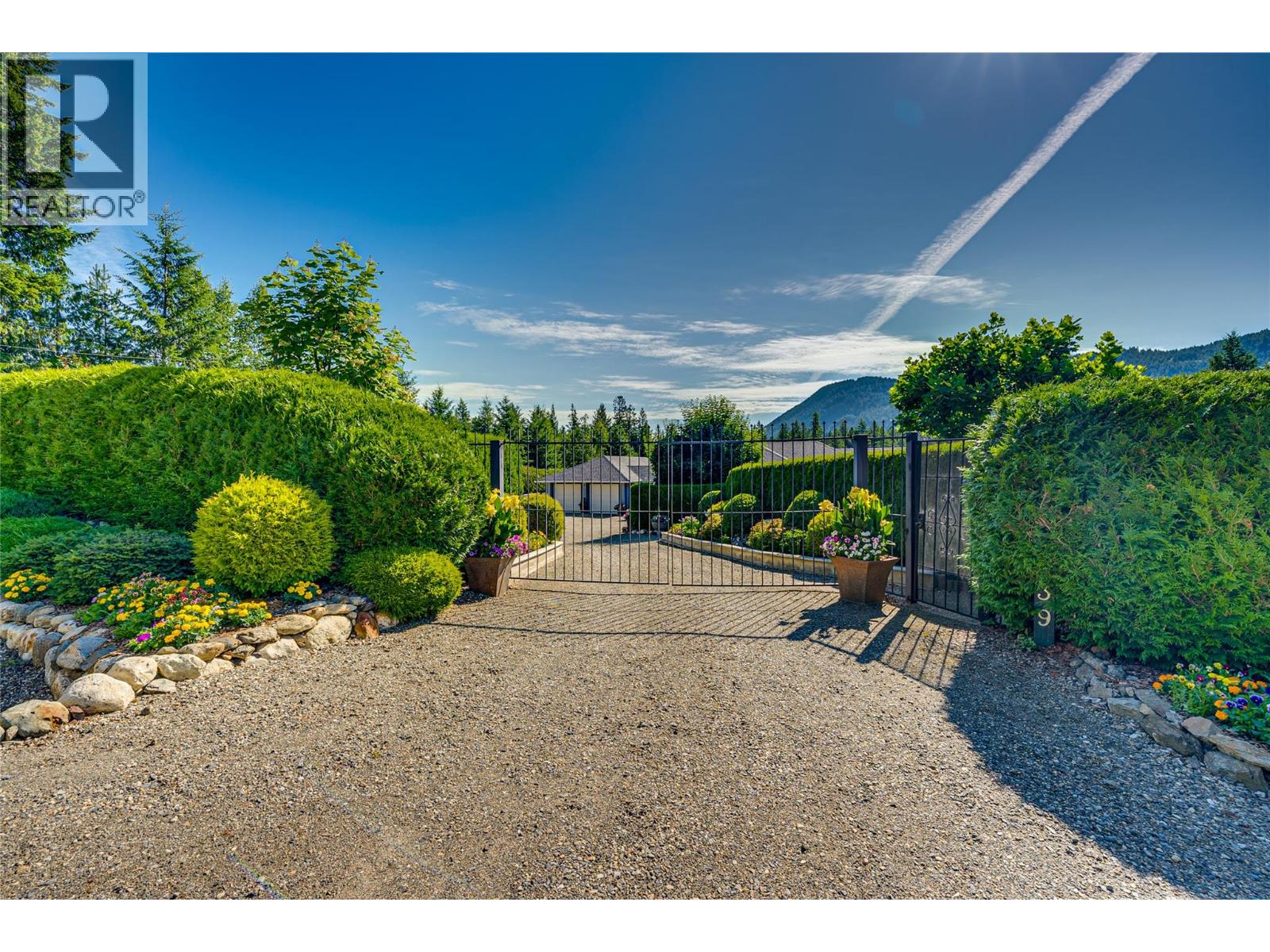 39 Ladyslipper Road Property Photo 49