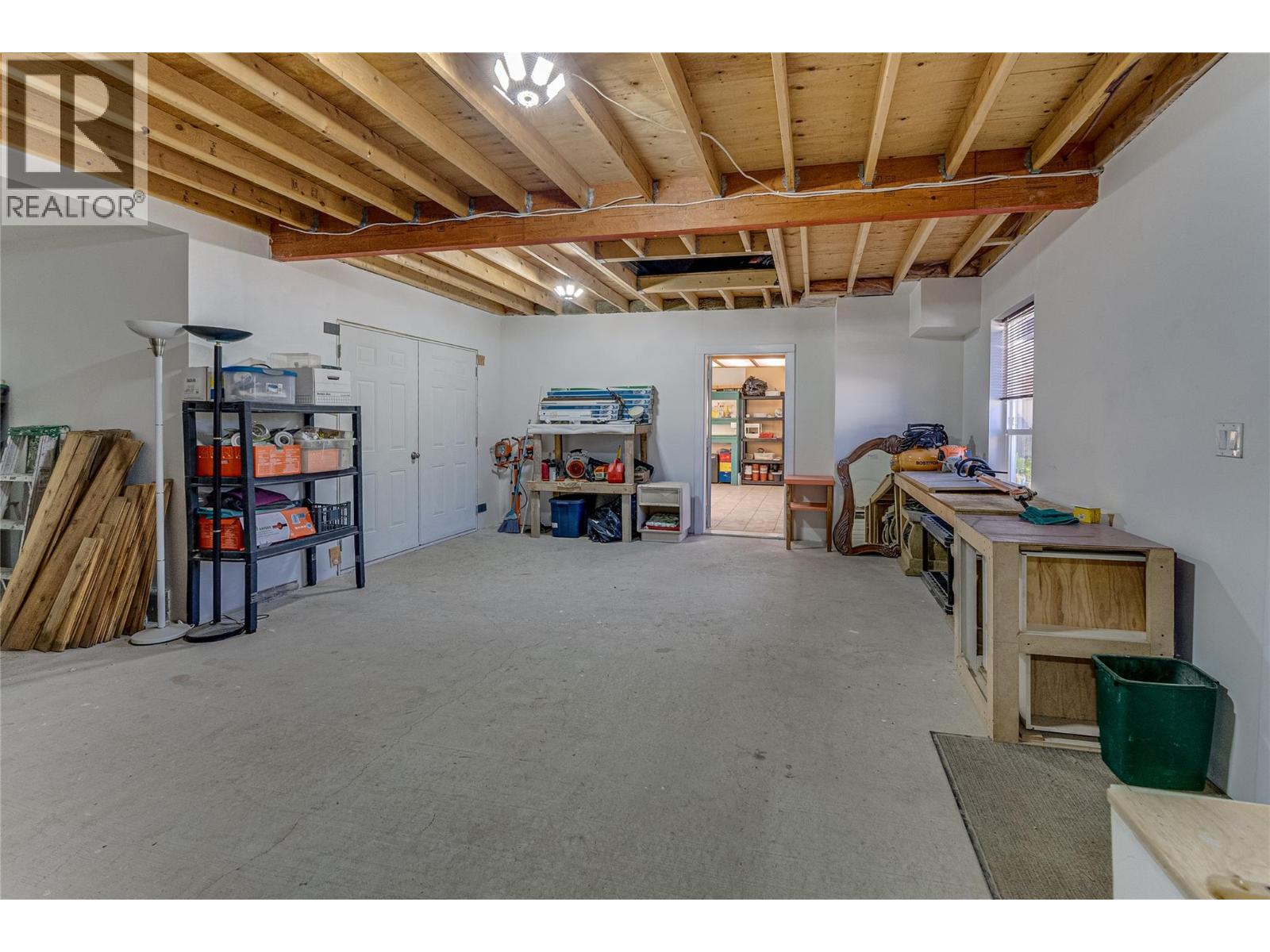 39 Ladyslipper Road Property Photo 59