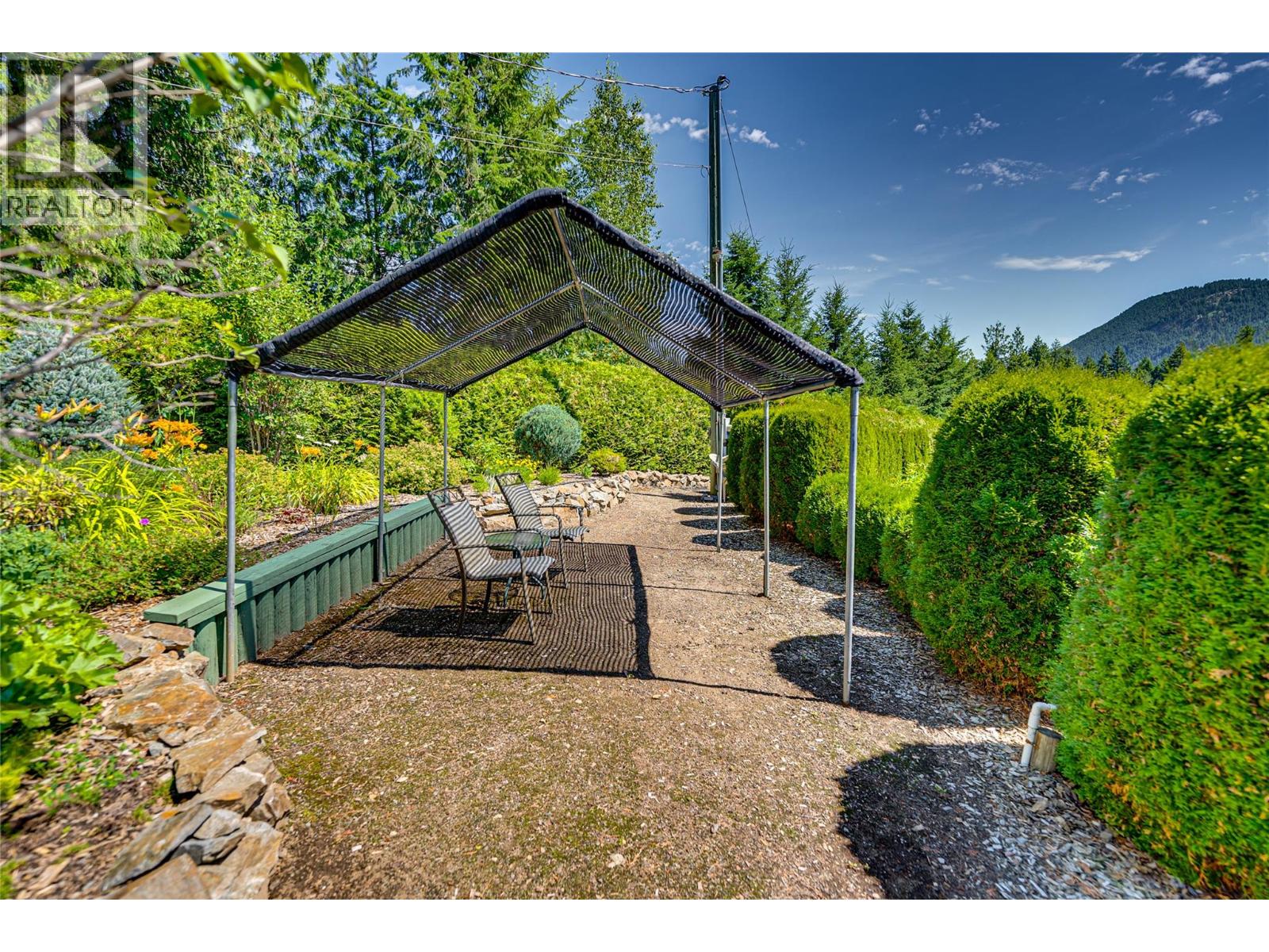 39 Ladyslipper Road Property Photo 74