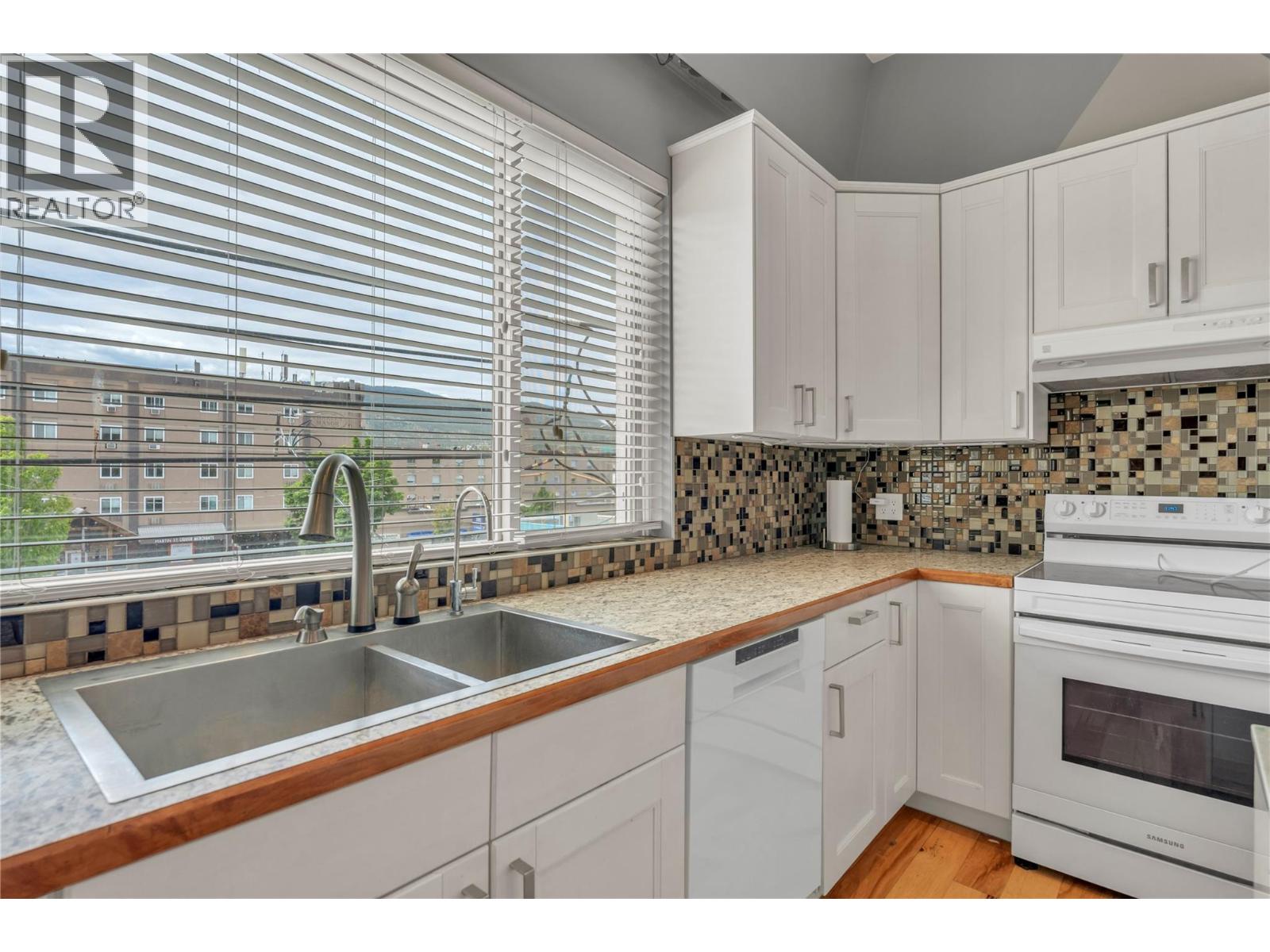 333 Main Street Property Photo 58
