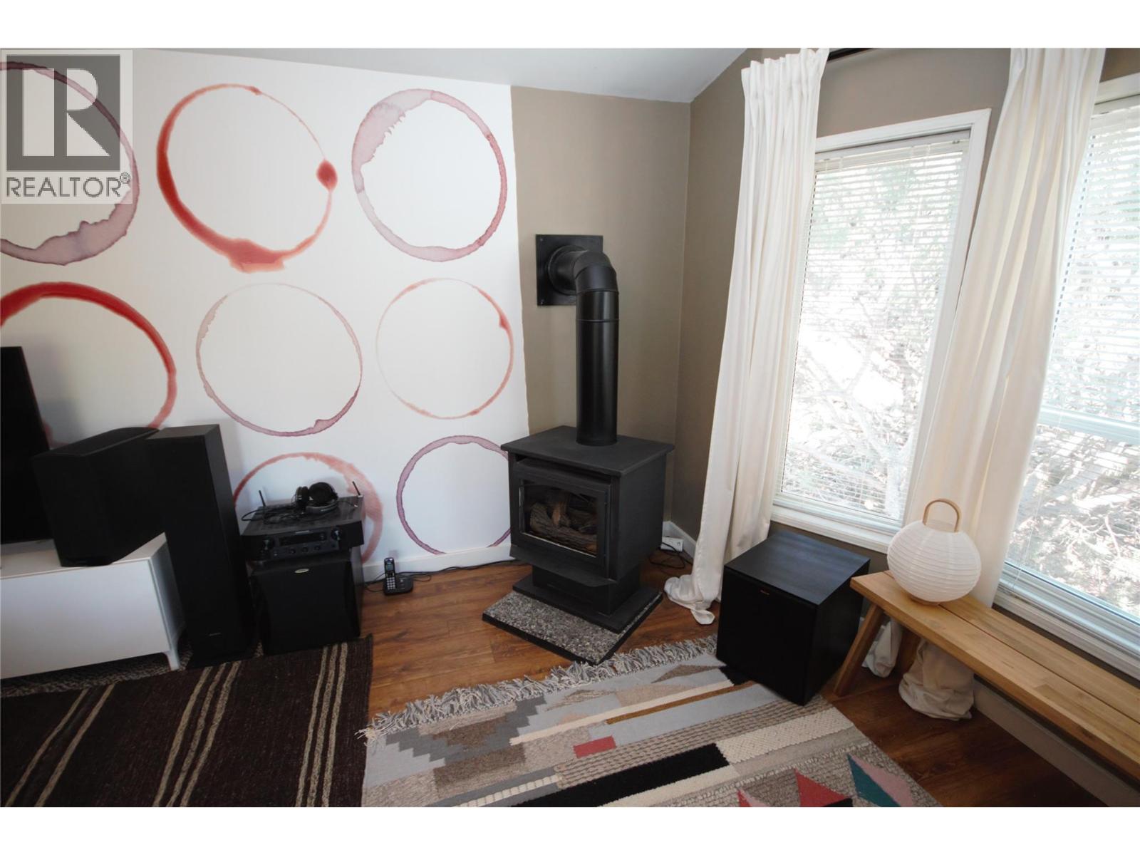 8598 Highway 97 Unit# 40 Property Photo 5