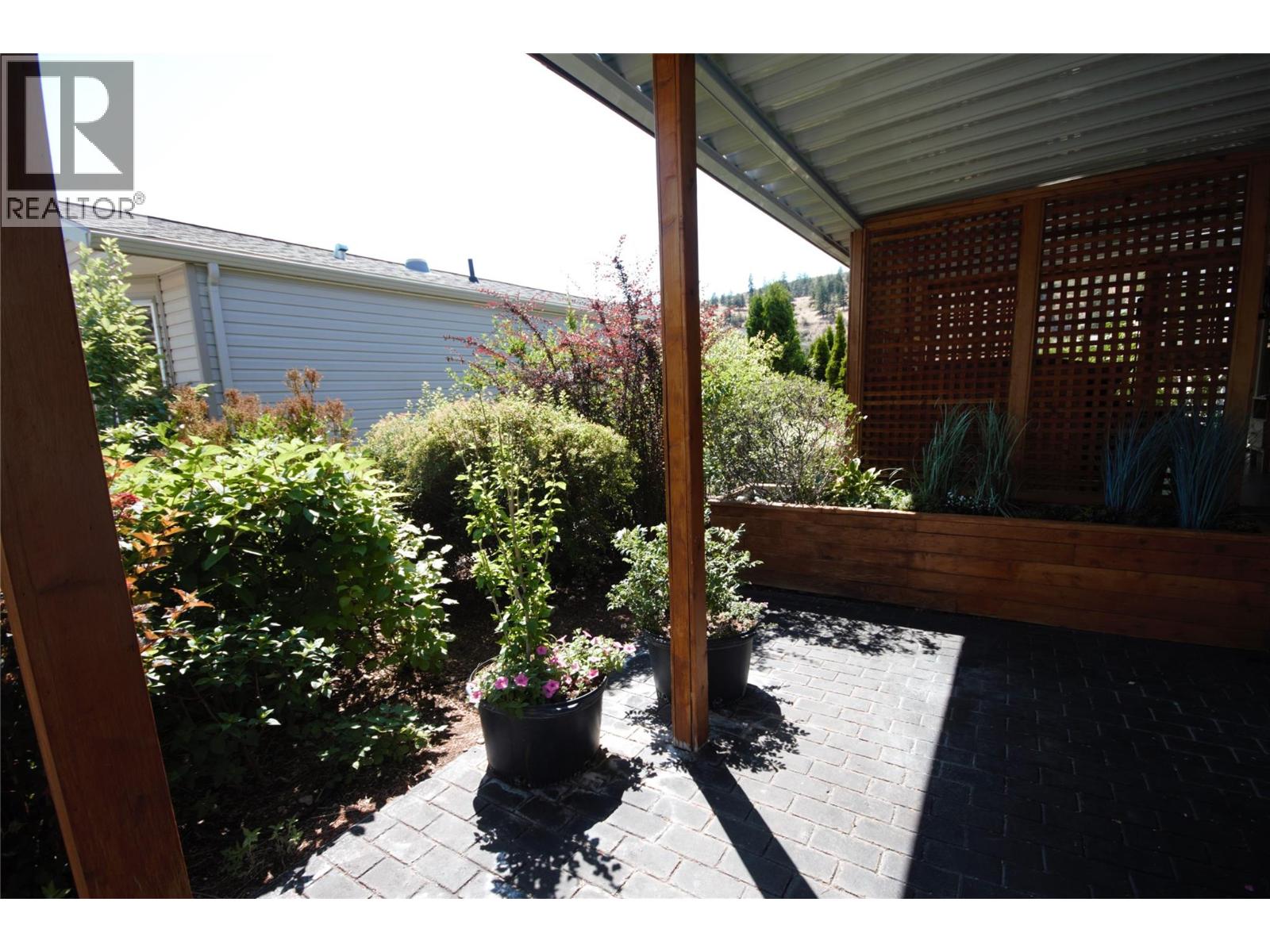 8598 Highway 97 Unit# 40 Property Photo 27
