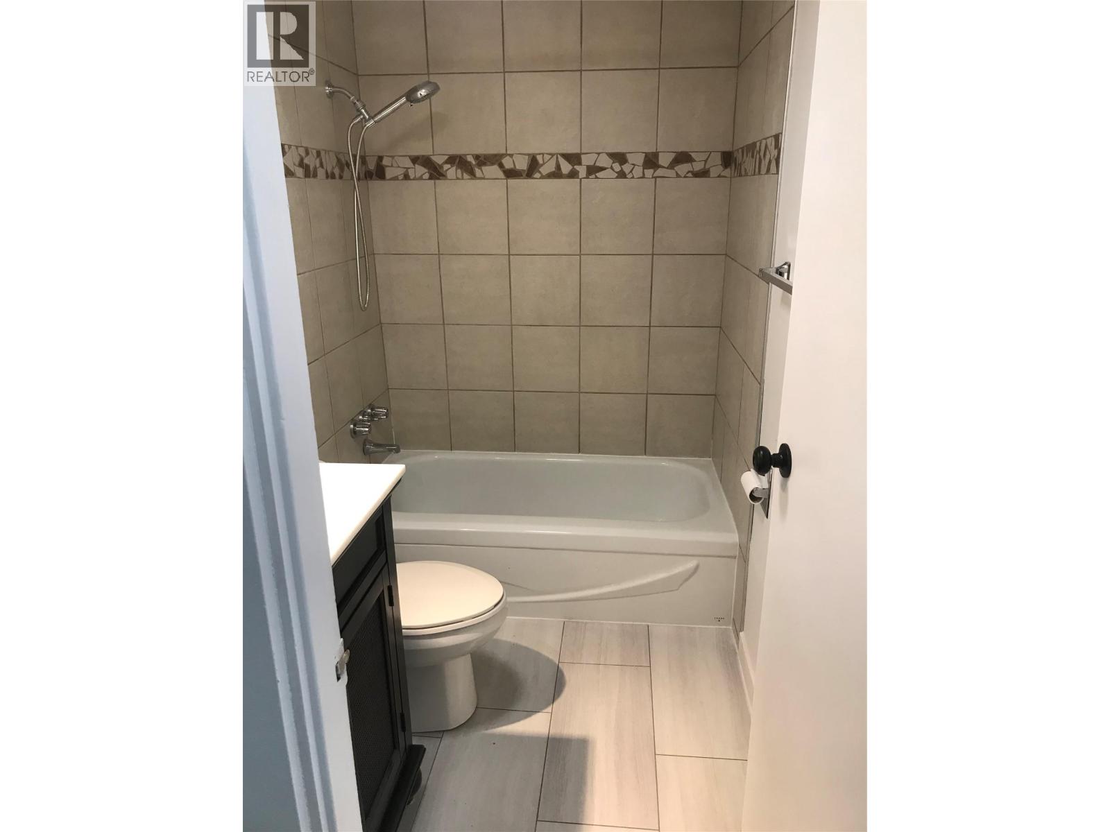 217 8th Street S Property Photo 9