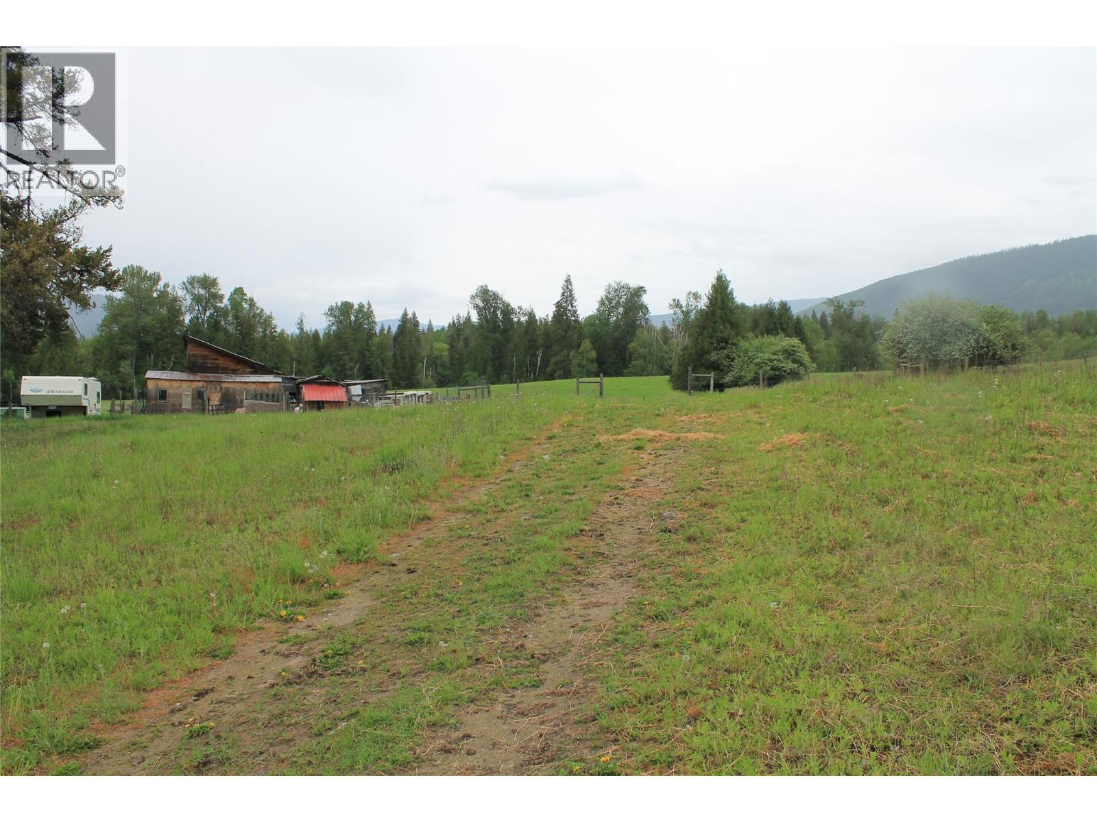 2301 Lumby Mabel Lake Road Lot# 1 Property Photo 17