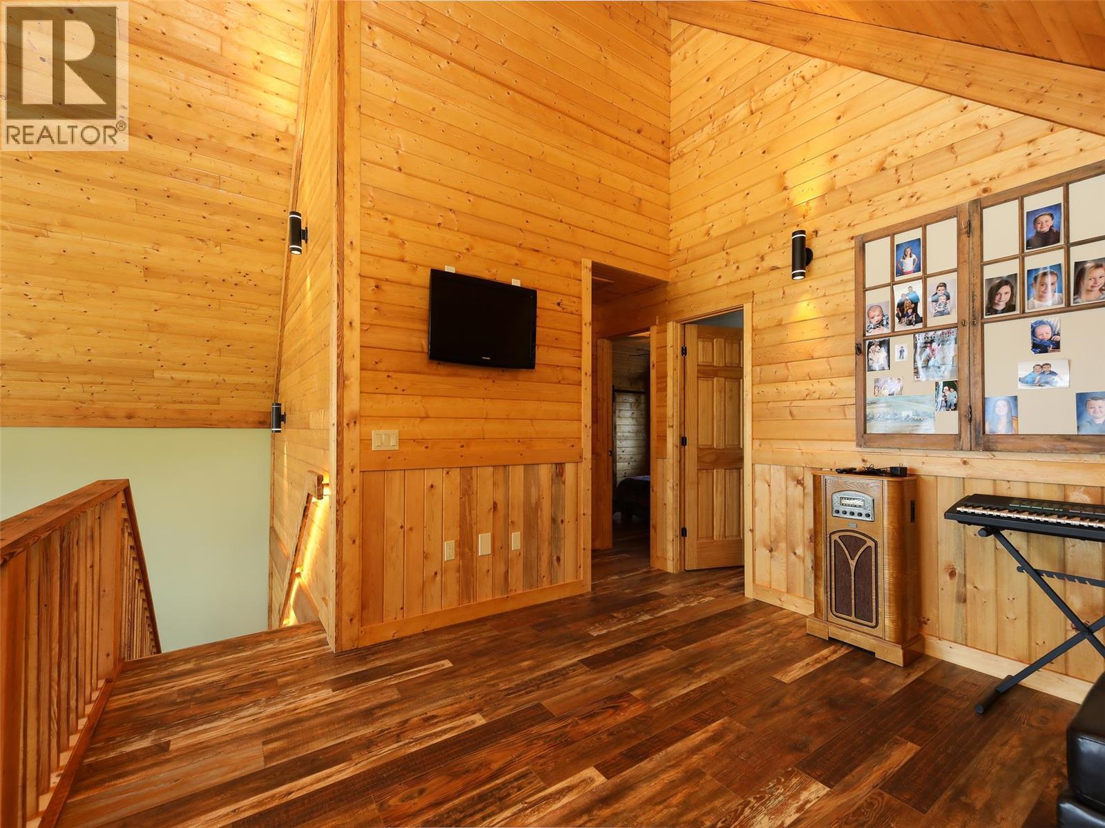 3032 Ourtoland Road Property Photo 17
