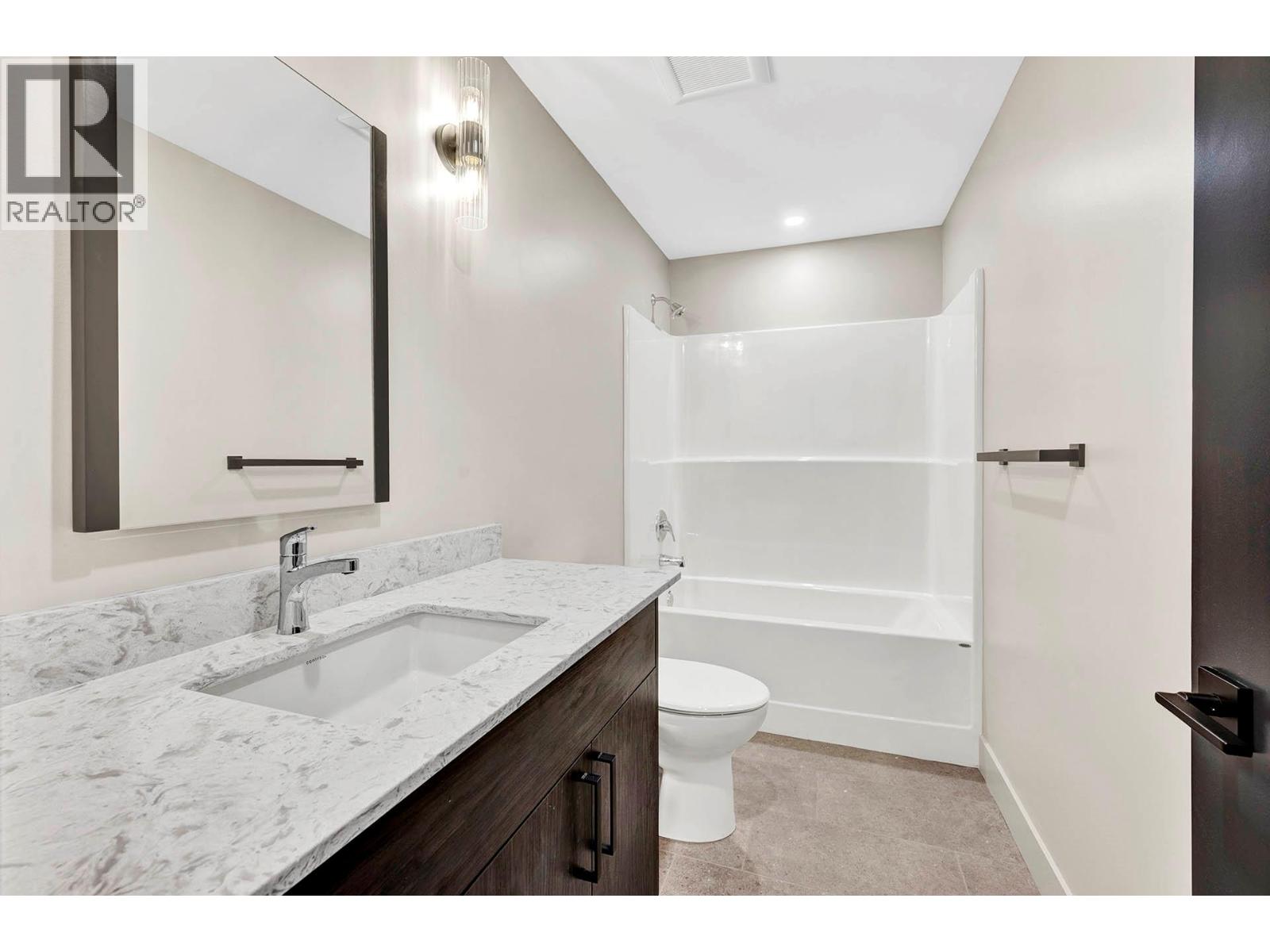 312 Arbutus Street Unit# 27 Property Photo 14