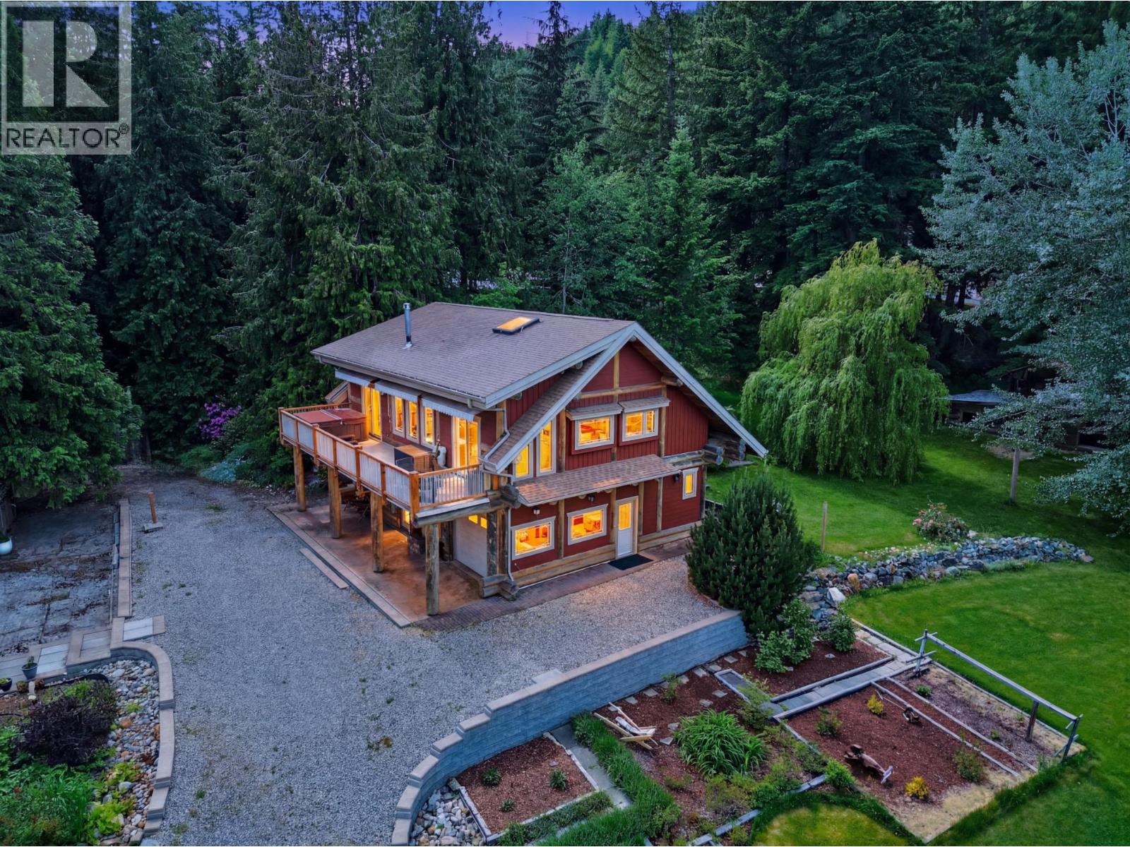 2030 Solsqua-sicamous Road Property Photo 1