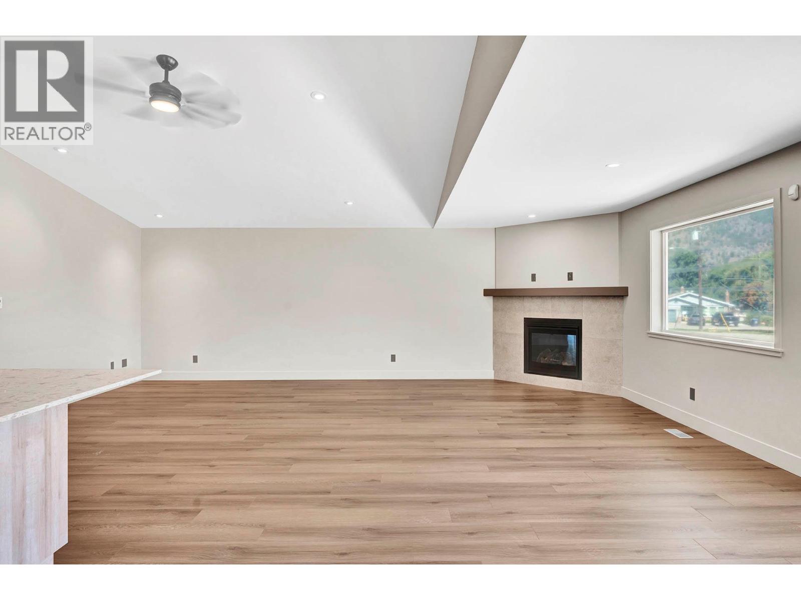 312 Arbutus Street Unit# 28 Property Photo 6