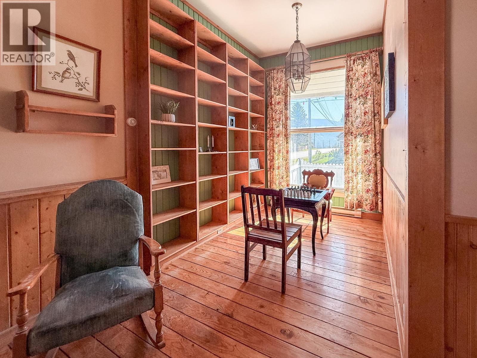 9215 Main Avenue Property Photo 39