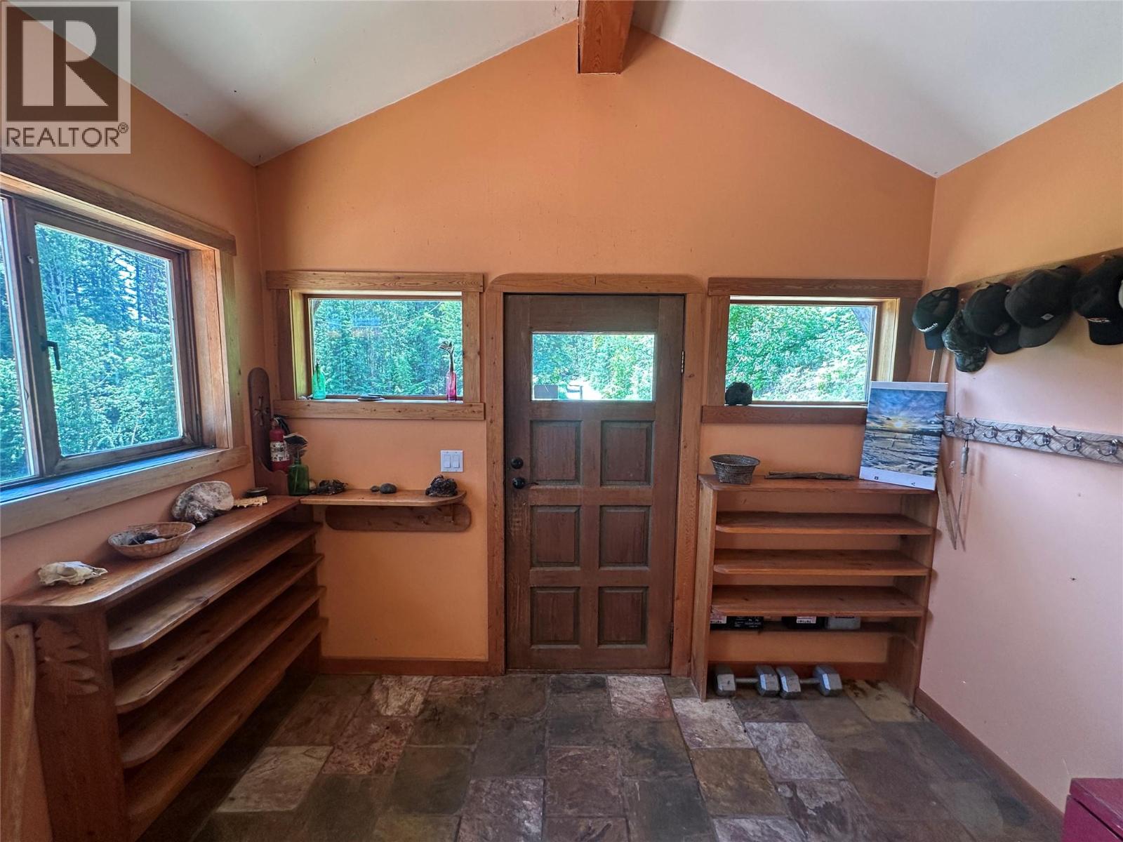 1482 Zwicky Road Property Photo 19