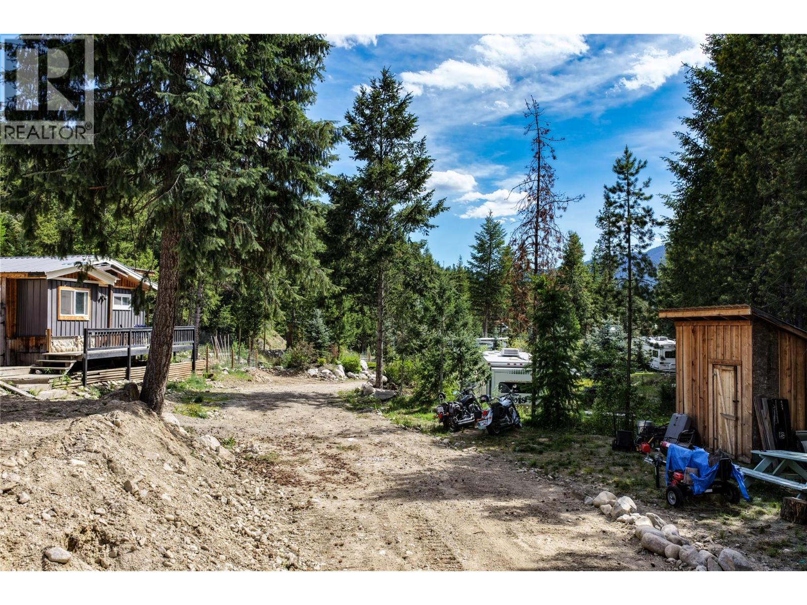 5550 Highway 33 Highway Property Photo 17