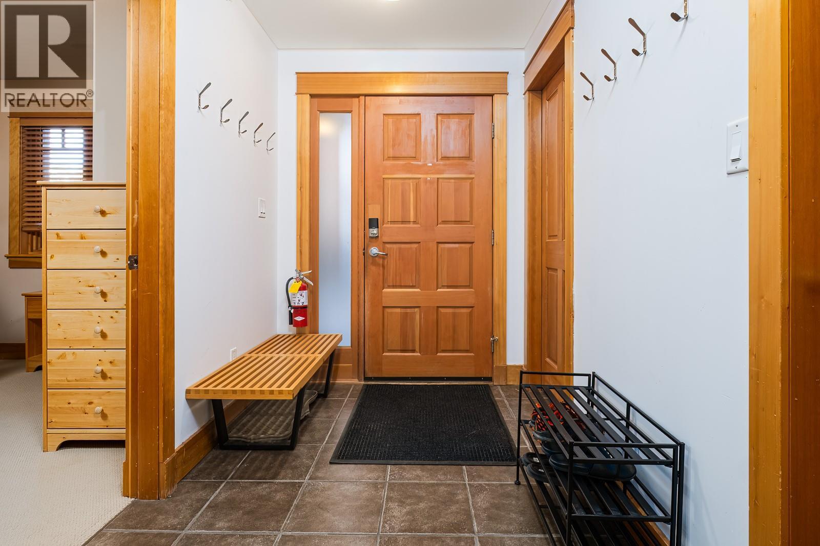 1005 Mountain View Road Unit# 2e Property Photo 3