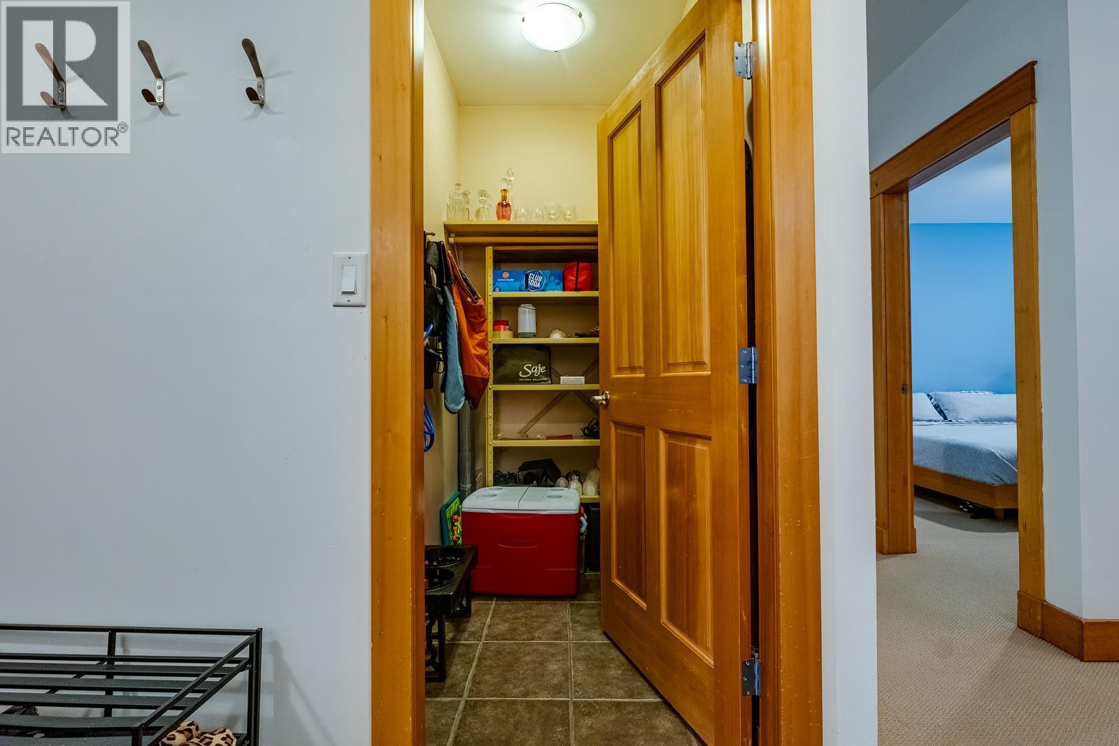 1005 Mountain View Road Unit# 2e Property Photo 23