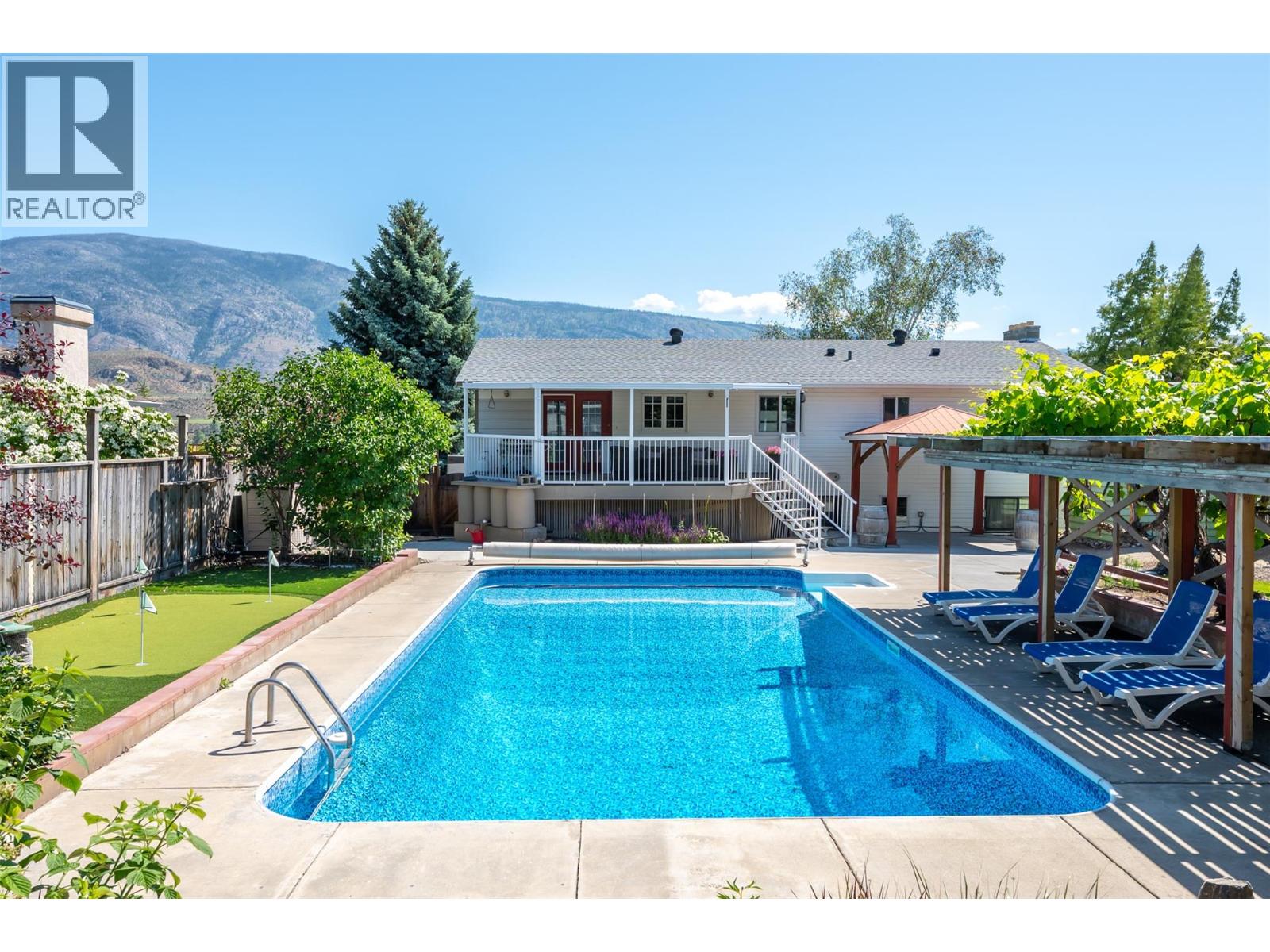 6622 Mountainview Drive Property Photo 1