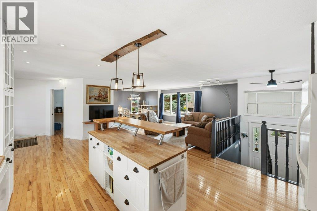 6622 Mountainview Drive Property Photo 8