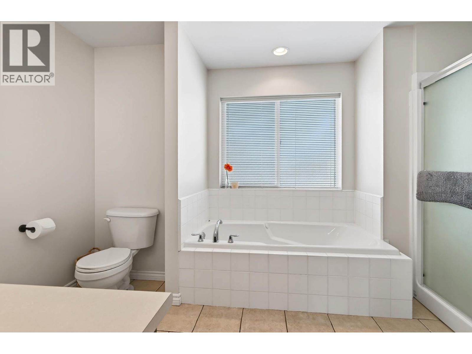 370 Wyndhaven Place Property Photo 27