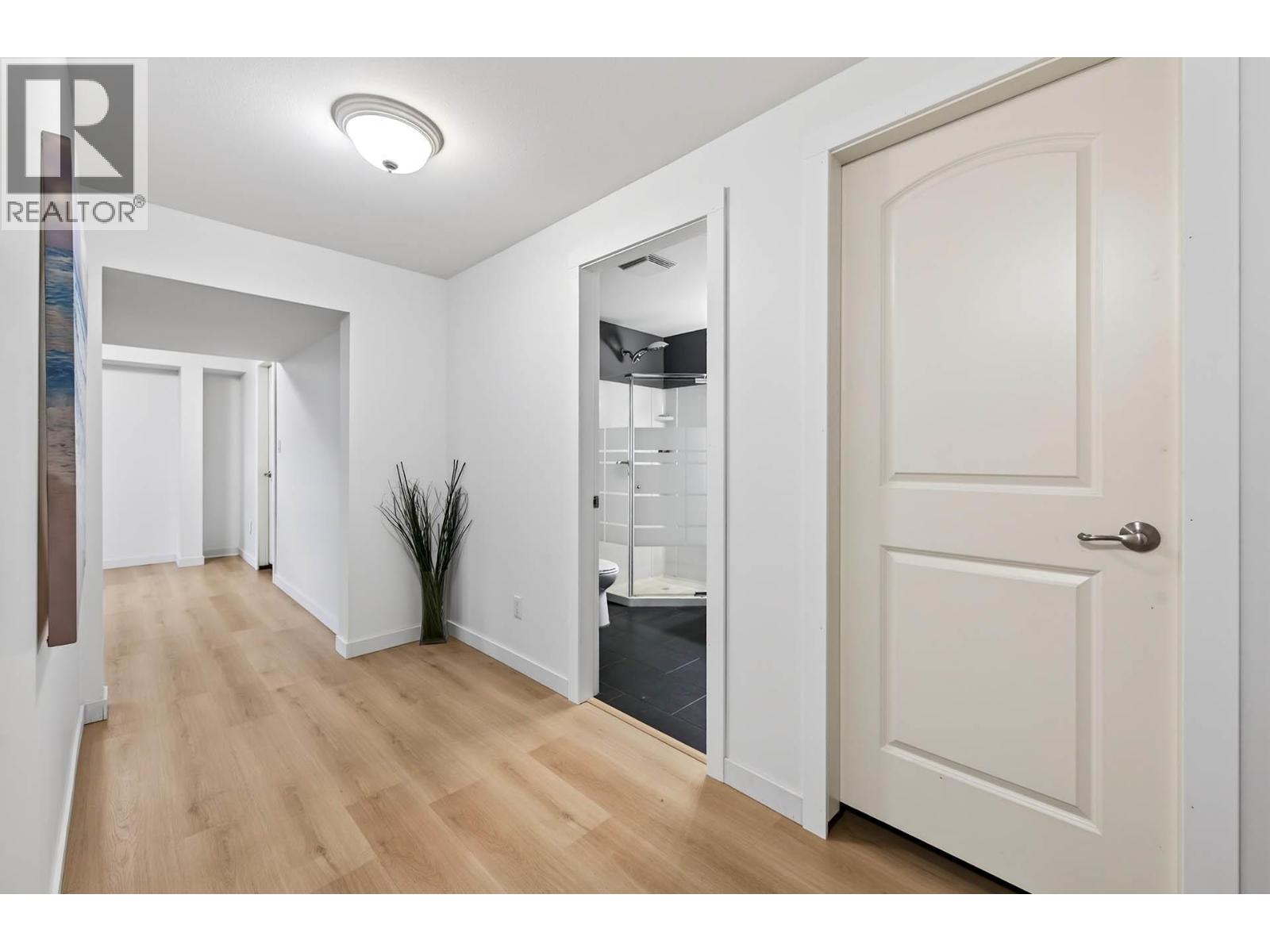 370 Wyndhaven Place Property Photo 36