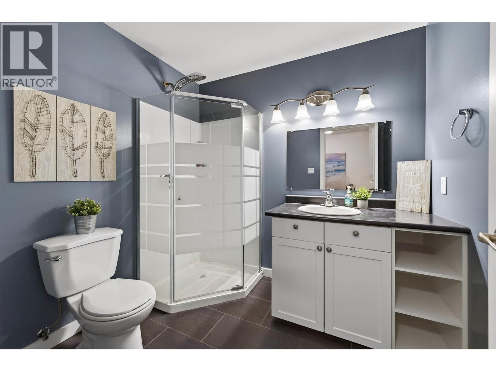 370 Wyndhaven Place Property Photo 44