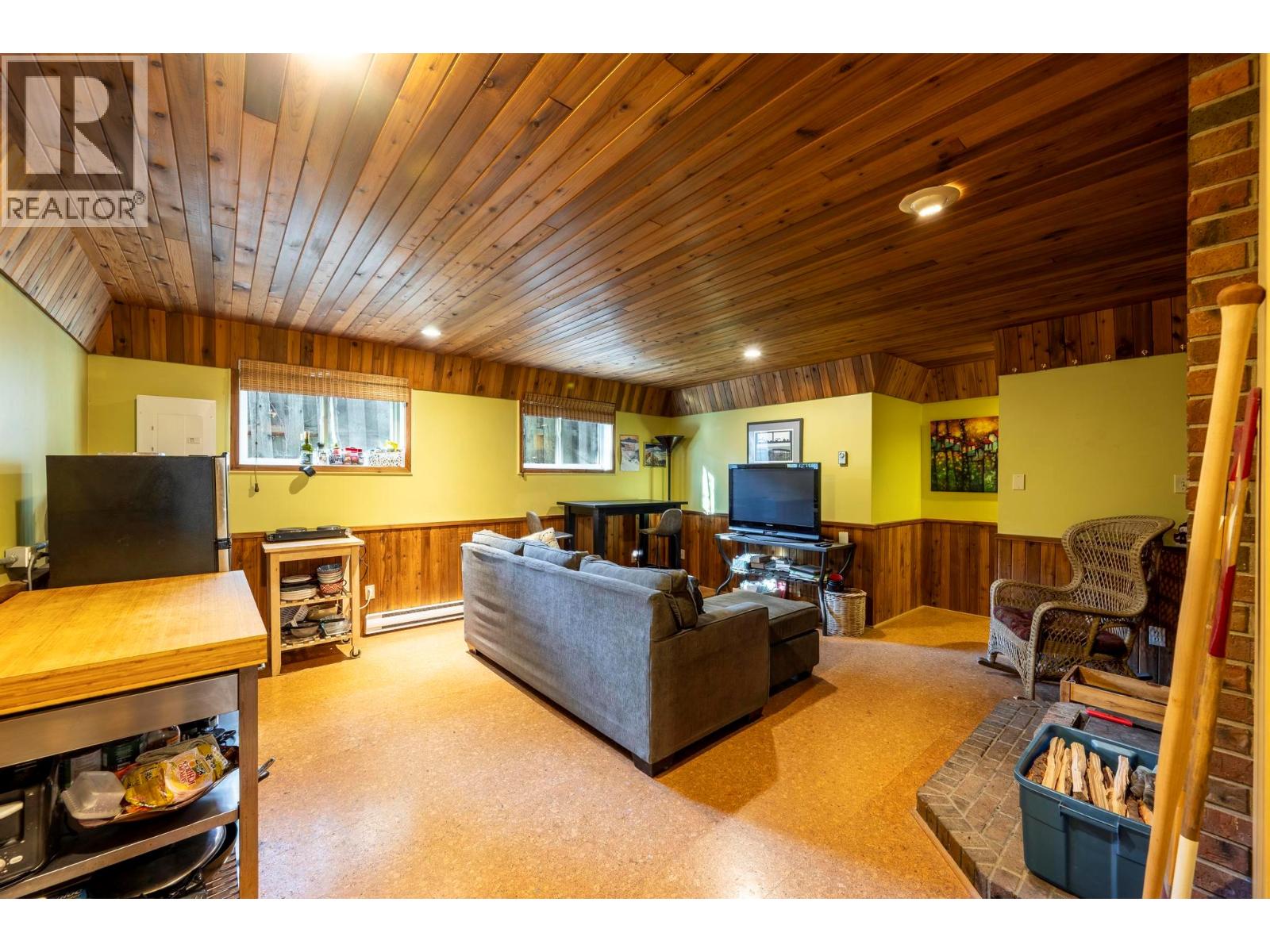 1306 Selkirk Drive Property Photo 13