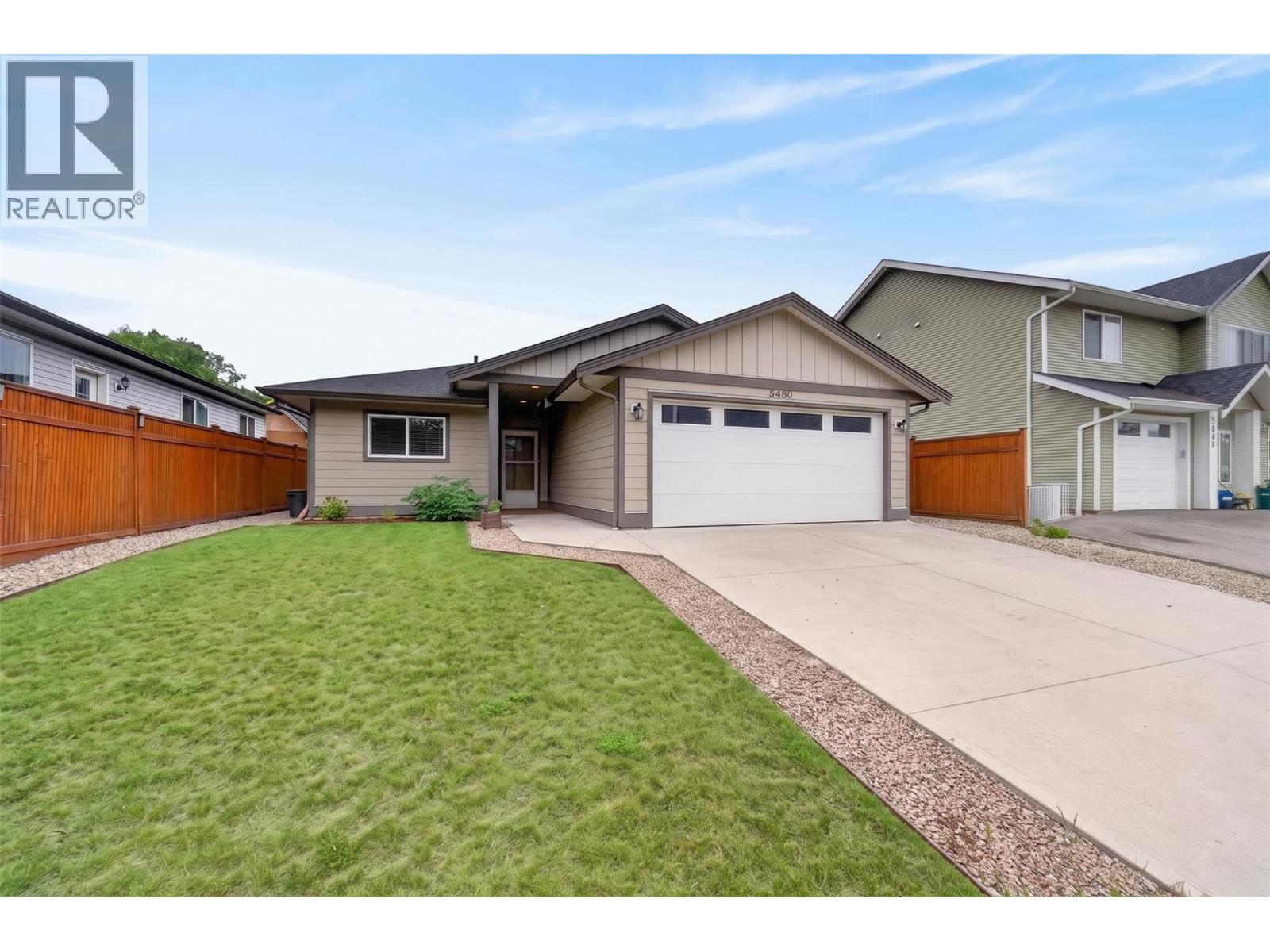 5480 Canoe Beach Drive Ne Property Photo 2
