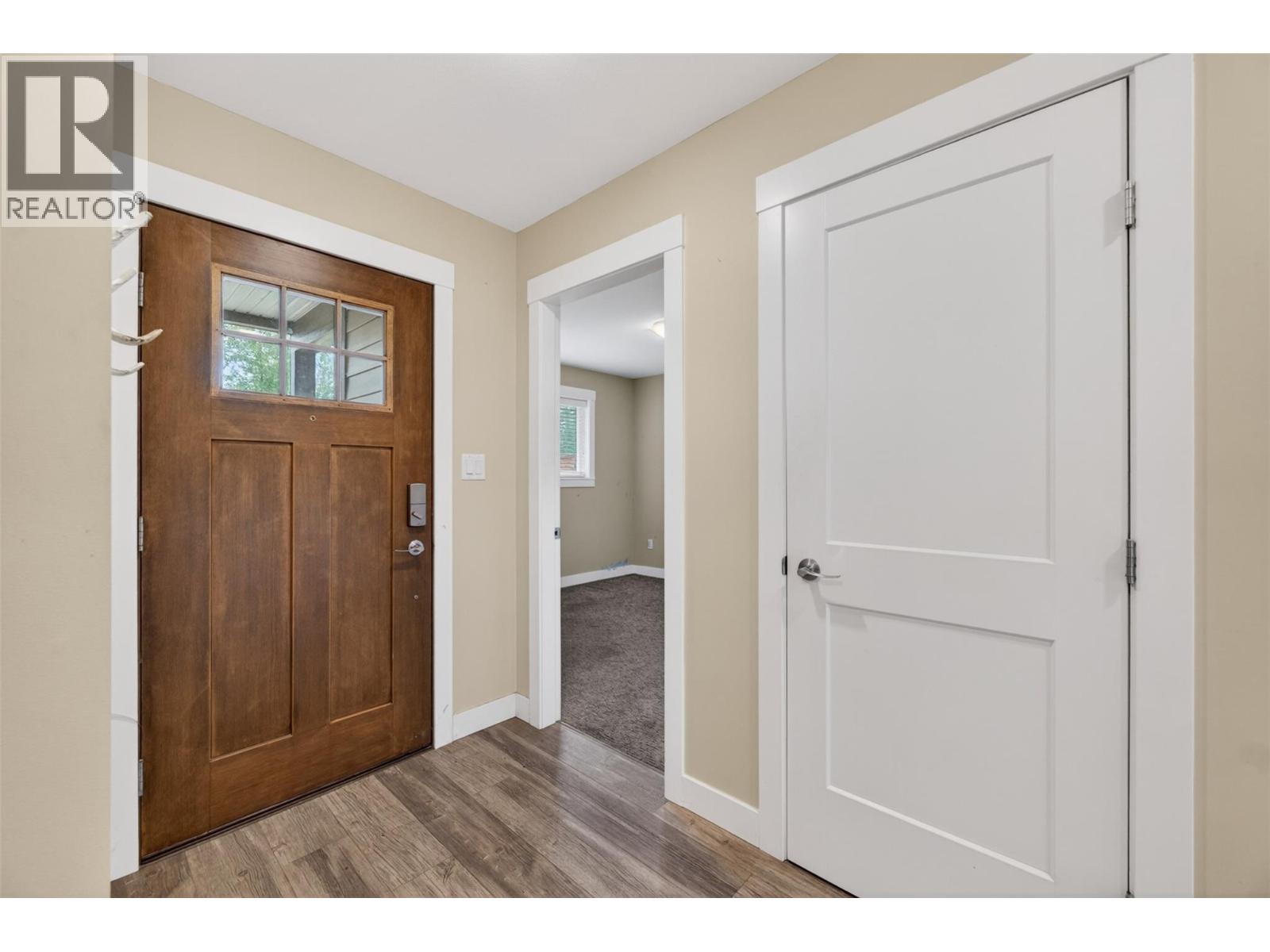 5480 Canoe Beach Drive Ne Property Photo 22