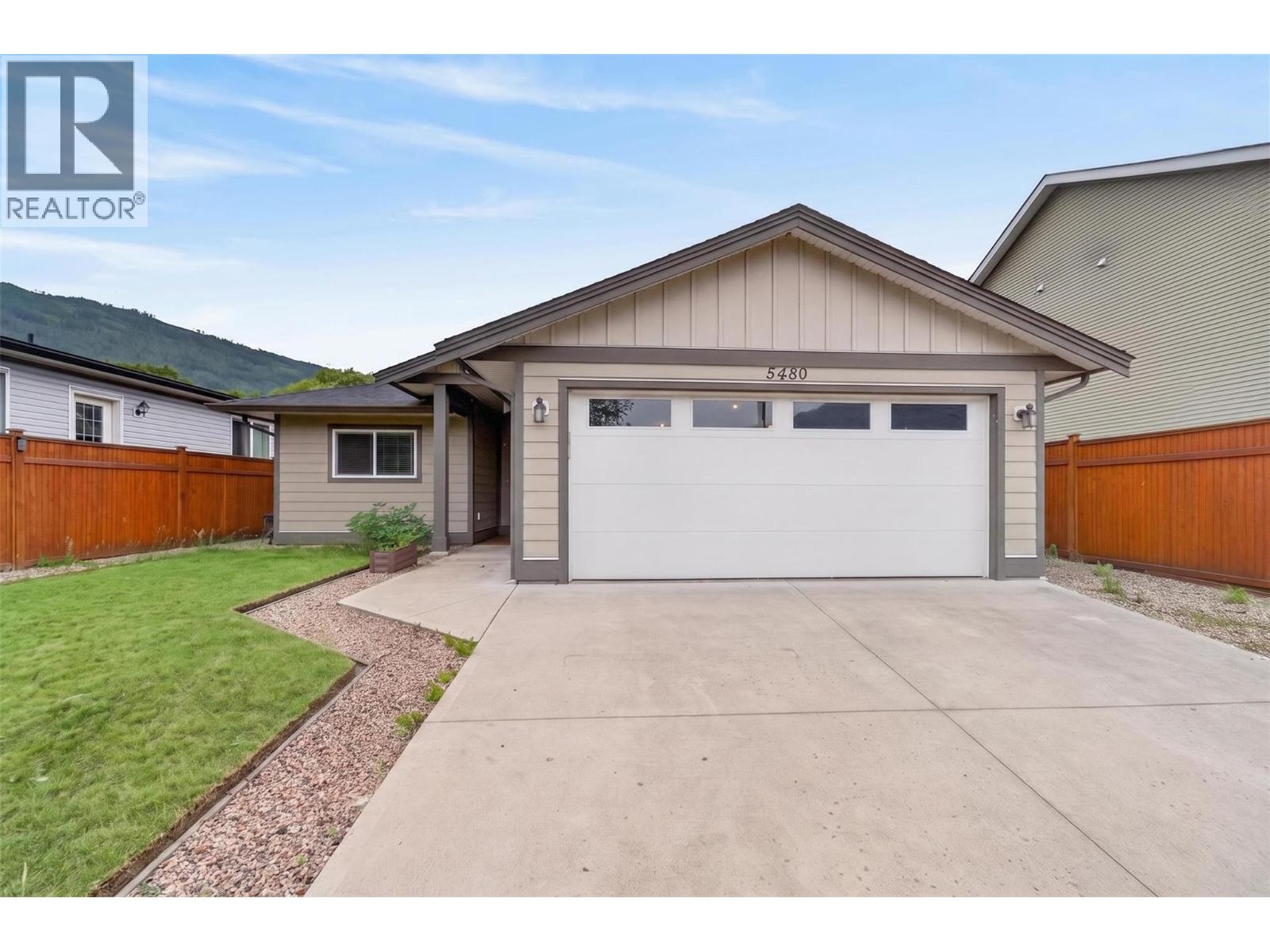 5480 Canoe Beach Drive Ne Property Photo 35