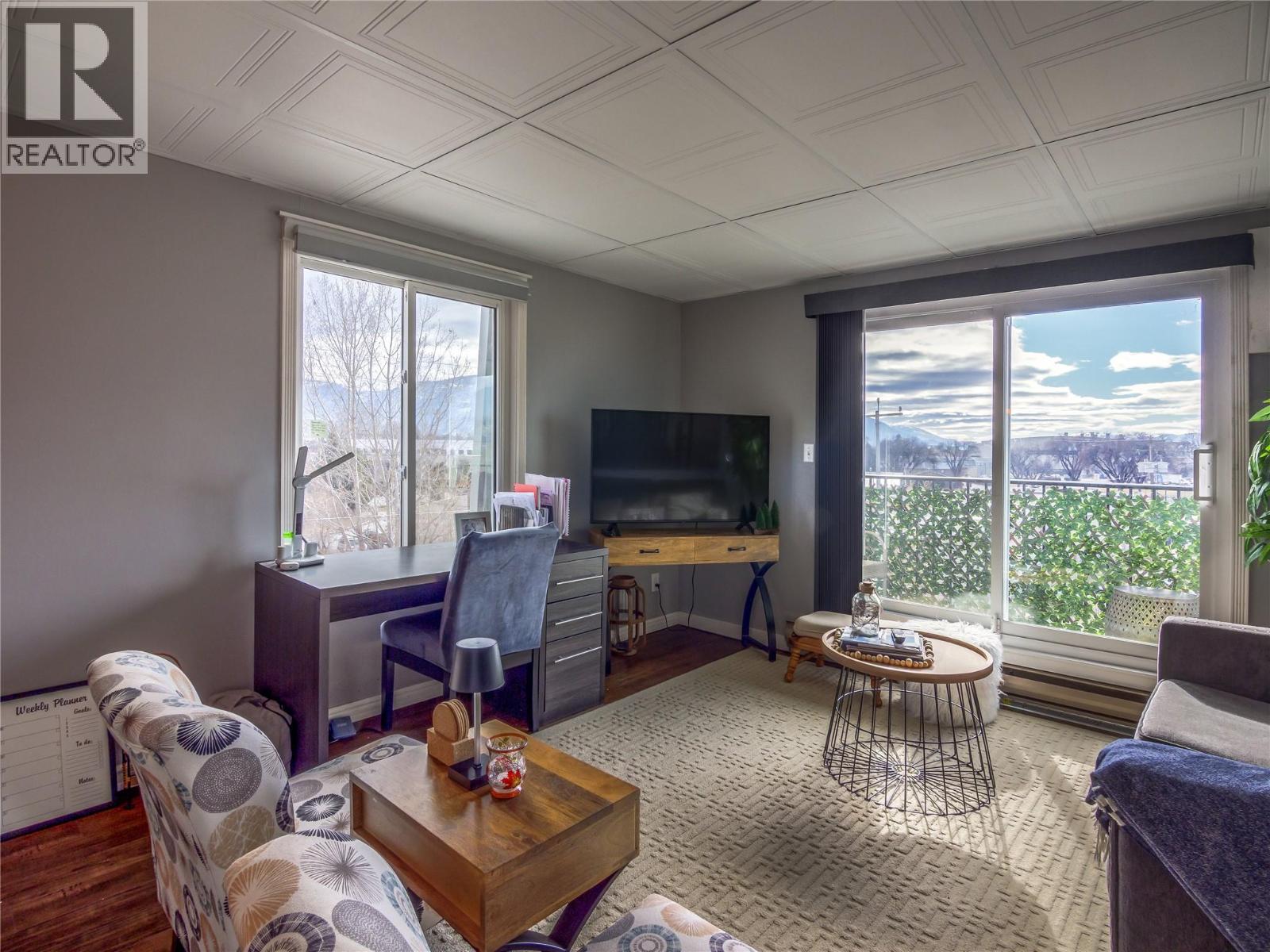 922 Dynes Avenue Unit# 301 Property Photo 1