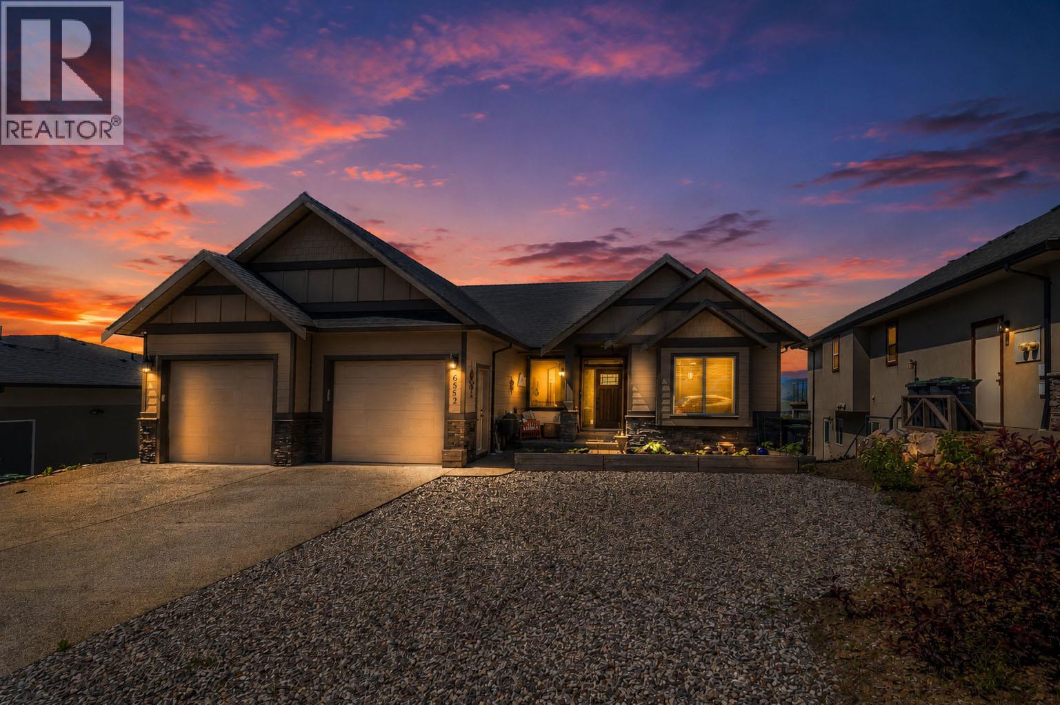 6552 Blackcomb Place Property Photo 2