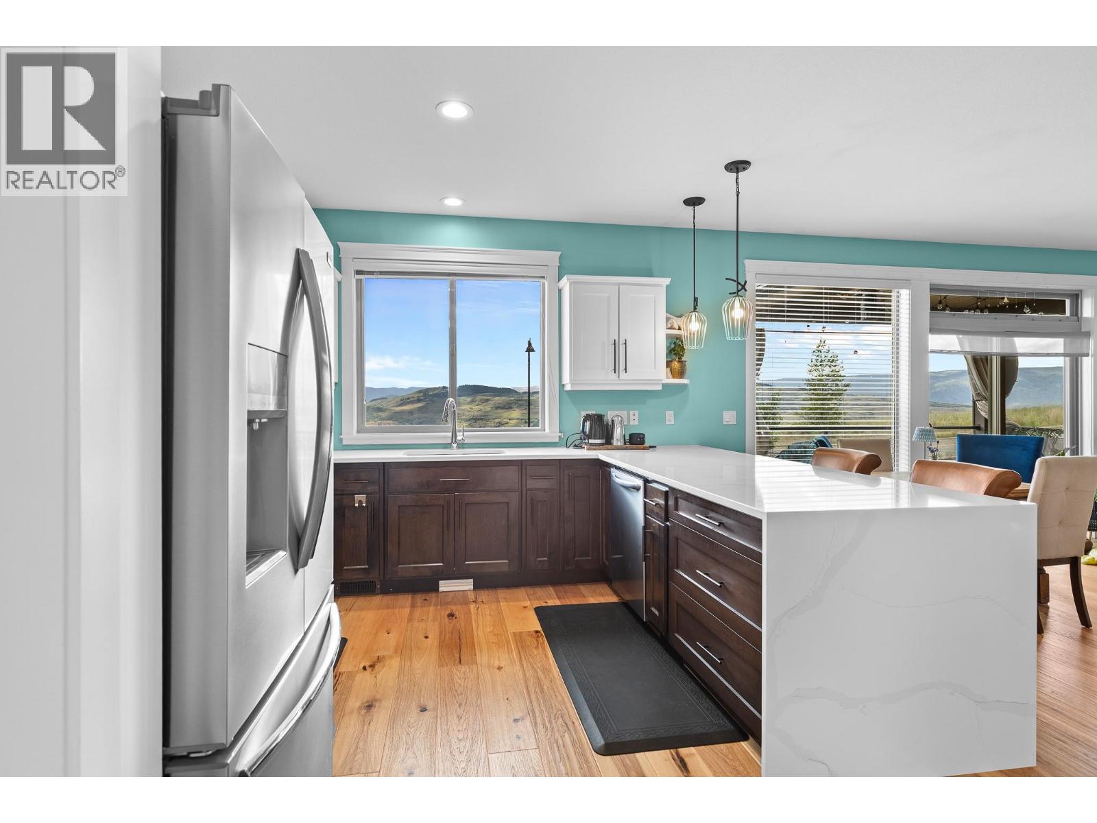6552 Blackcomb Place Property Photo 10