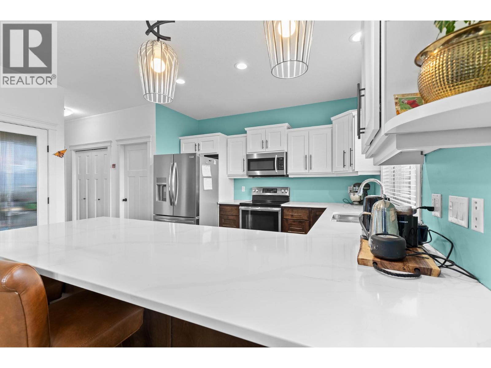 6552 Blackcomb Place Property Photo 16