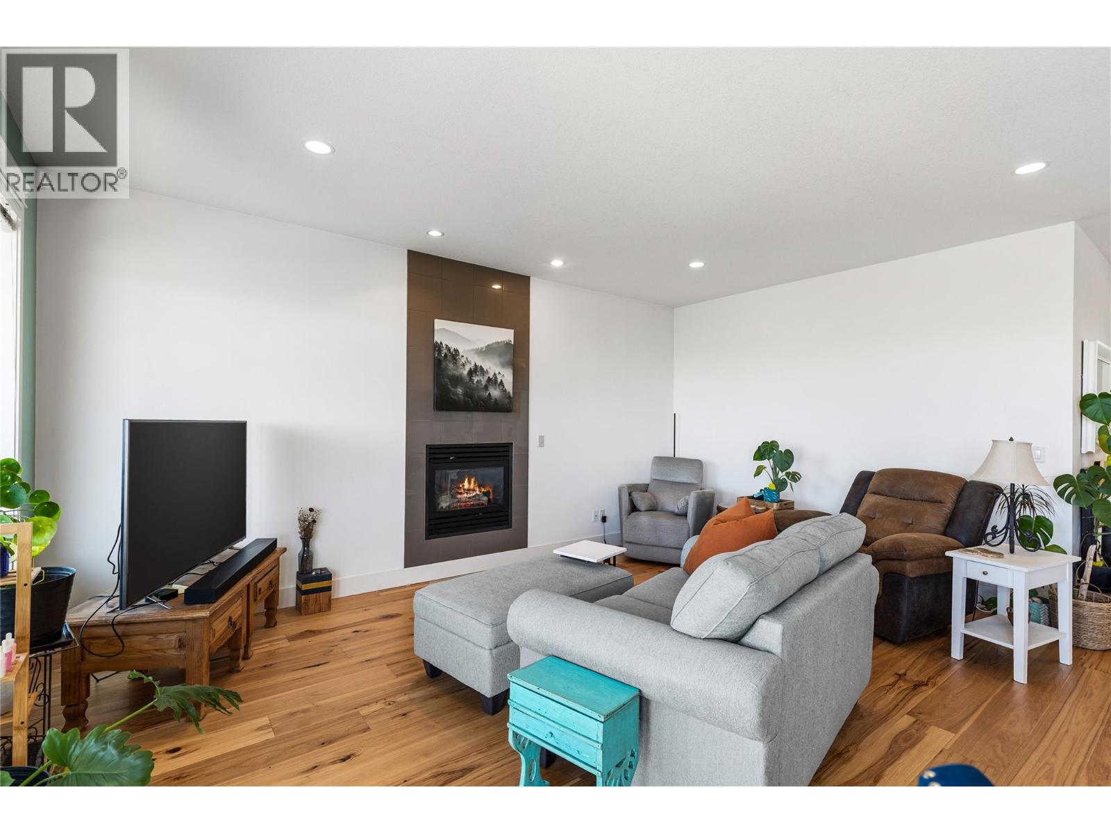 6552 Blackcomb Place Property Photo 22