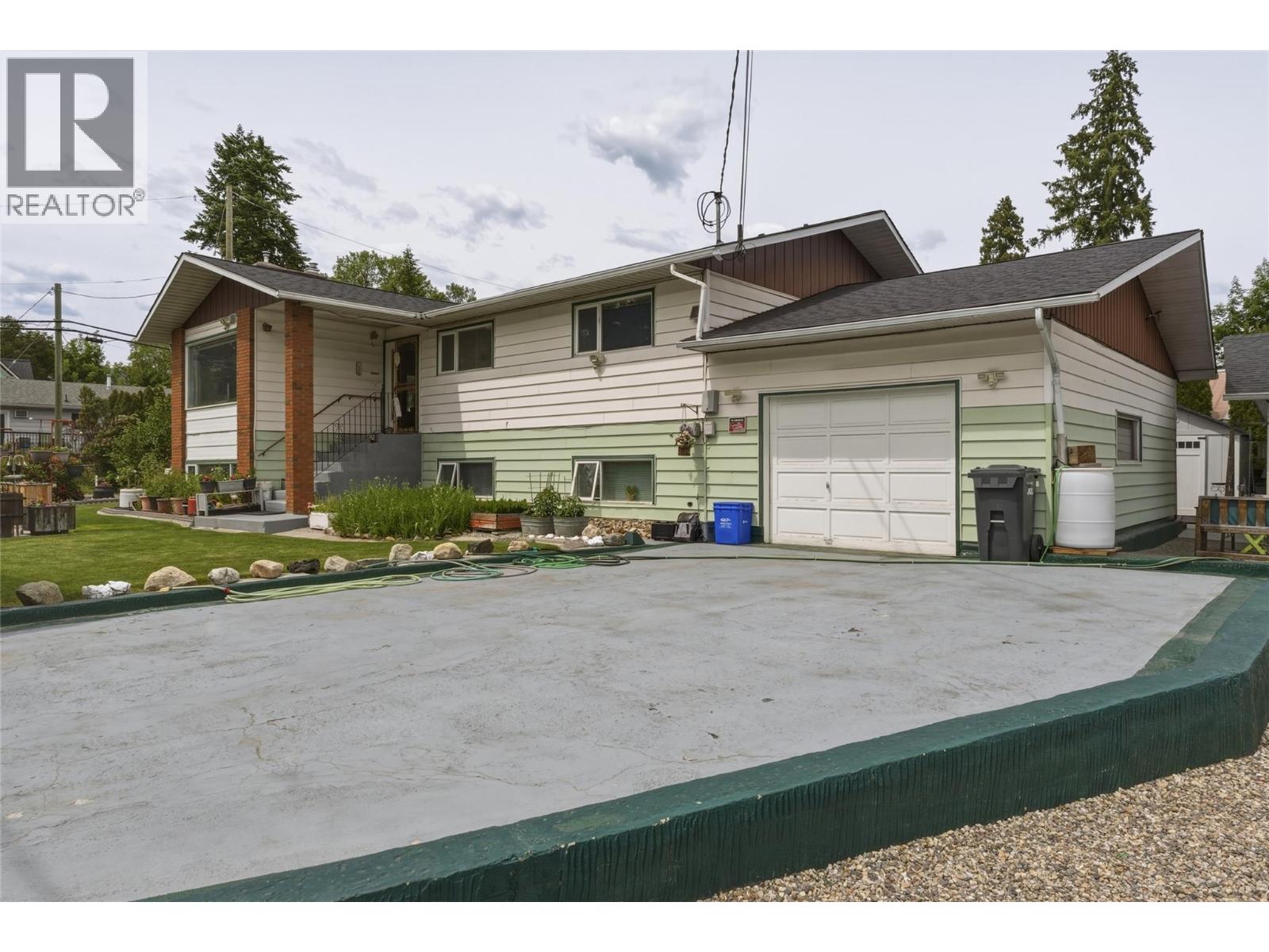 2810 Okanagan Street Lot# 1 Property Photo 2