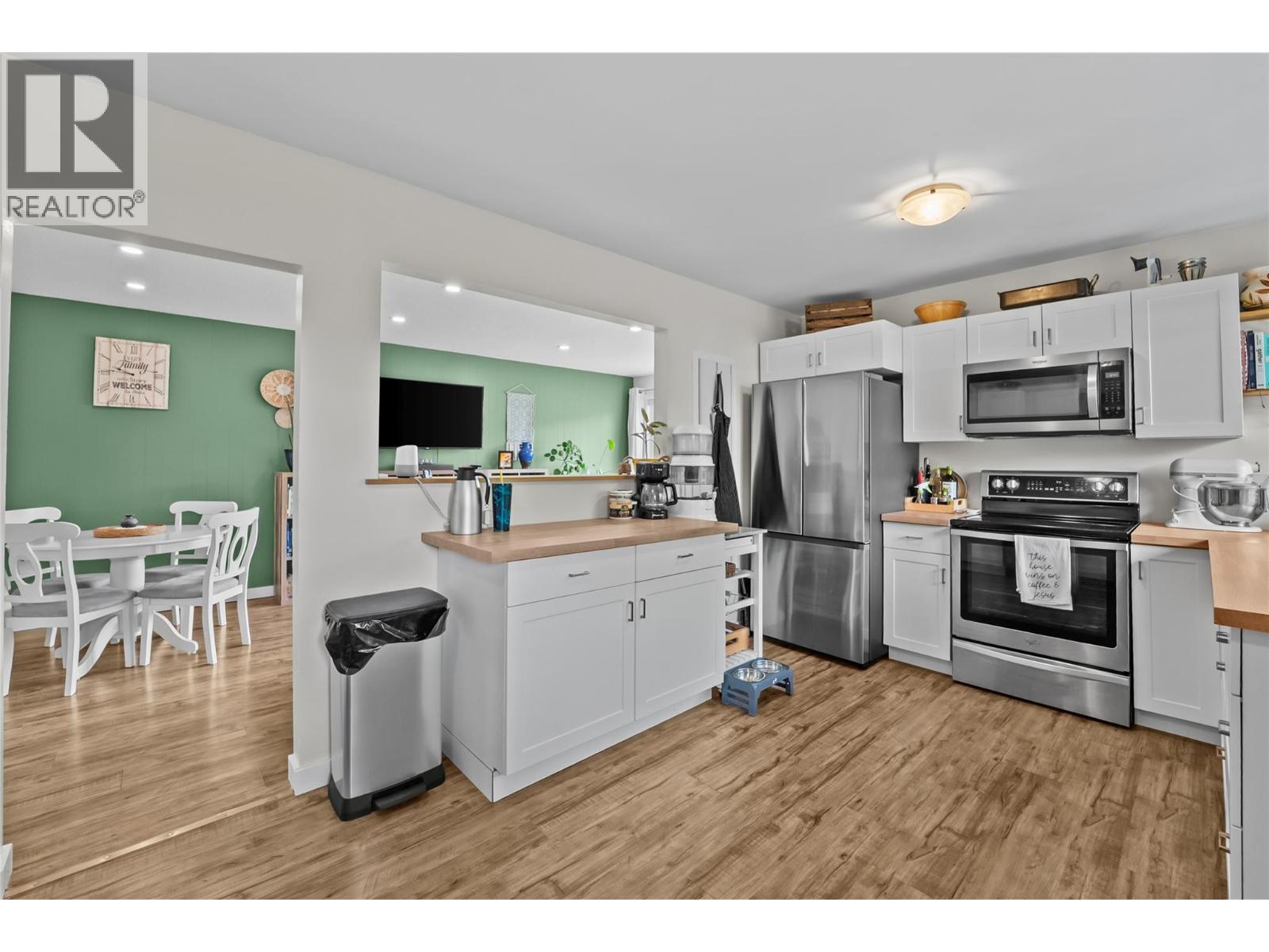 1735 Quilchena Avenue Property Photo 17