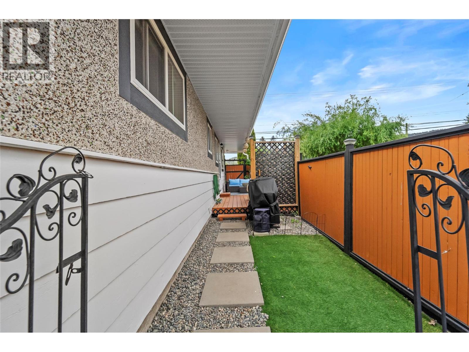 1735 Quilchena Avenue Property Photo 37