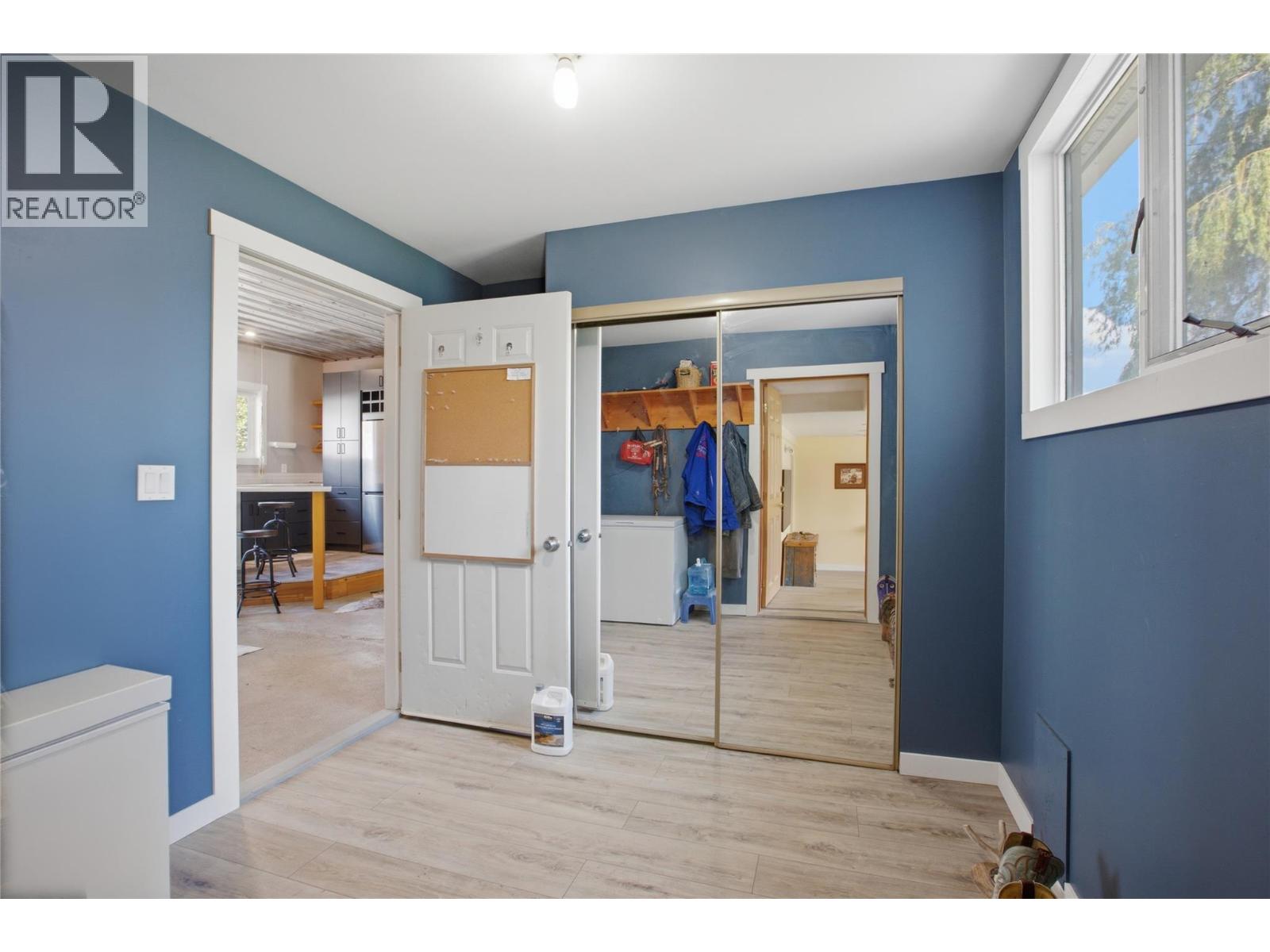 392 Teal Road Property Photo 46