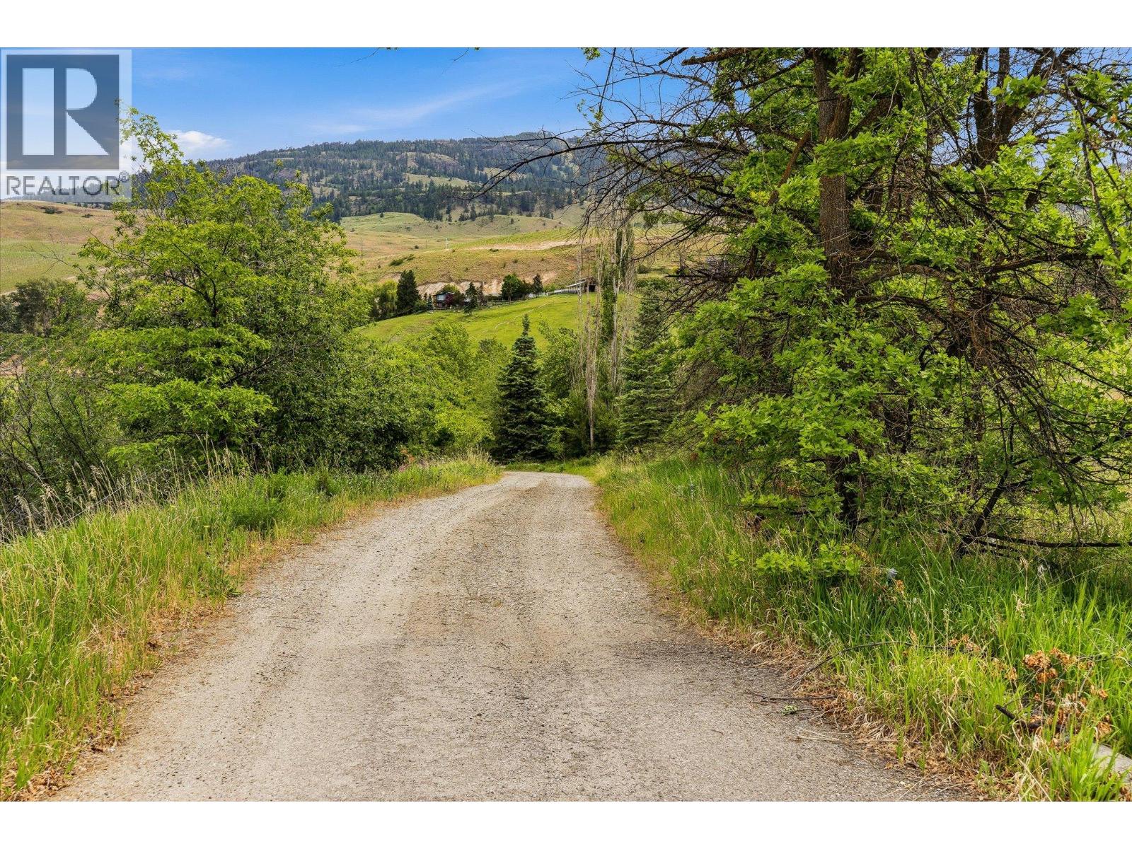 1735 Swainson Road Property Photo 4