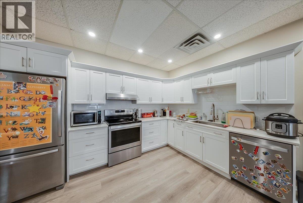 1500 Cedar Avenue Property Photo 9