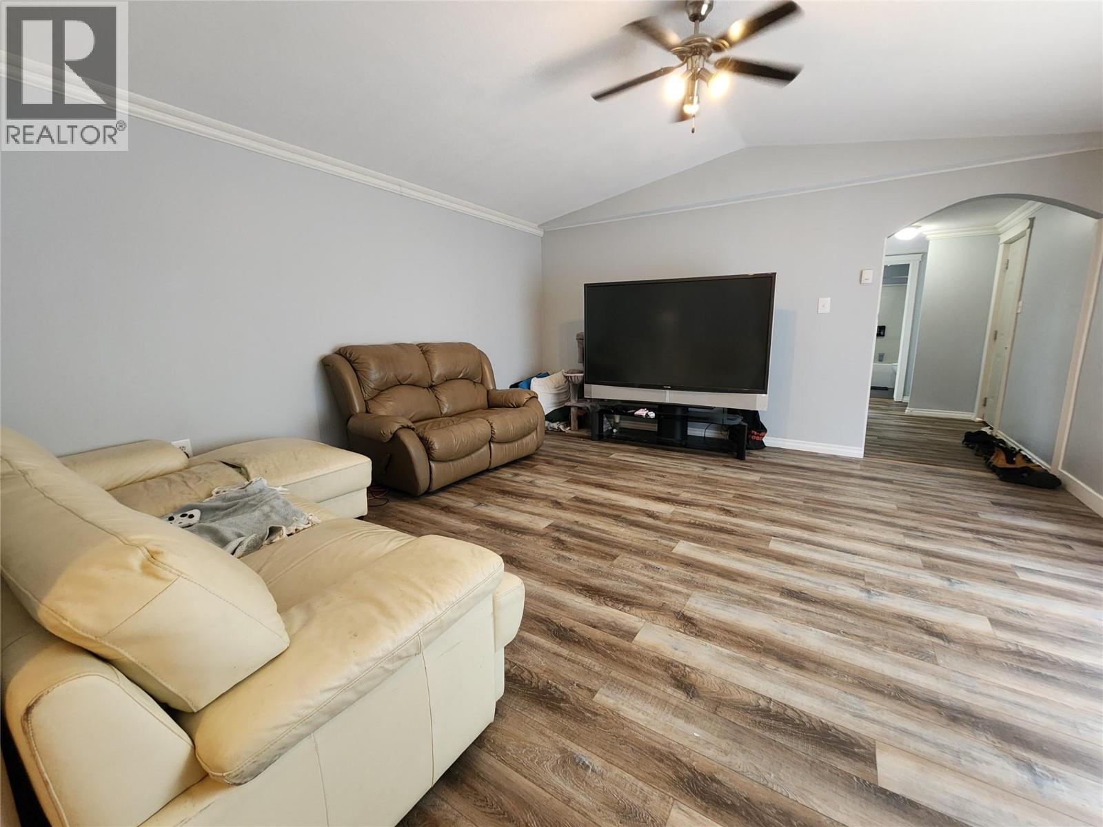 6450 7th Street Property Photo 13