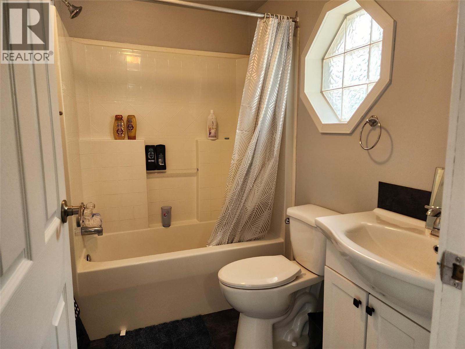 6450 7th Street Property Photo 18