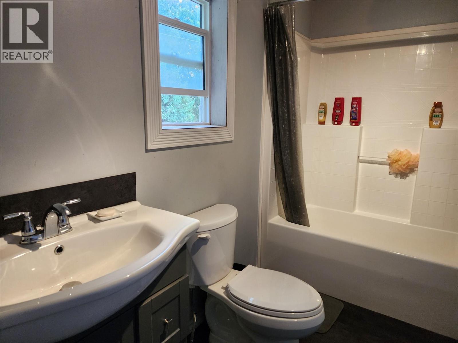 6450 7th Street Property Photo 20