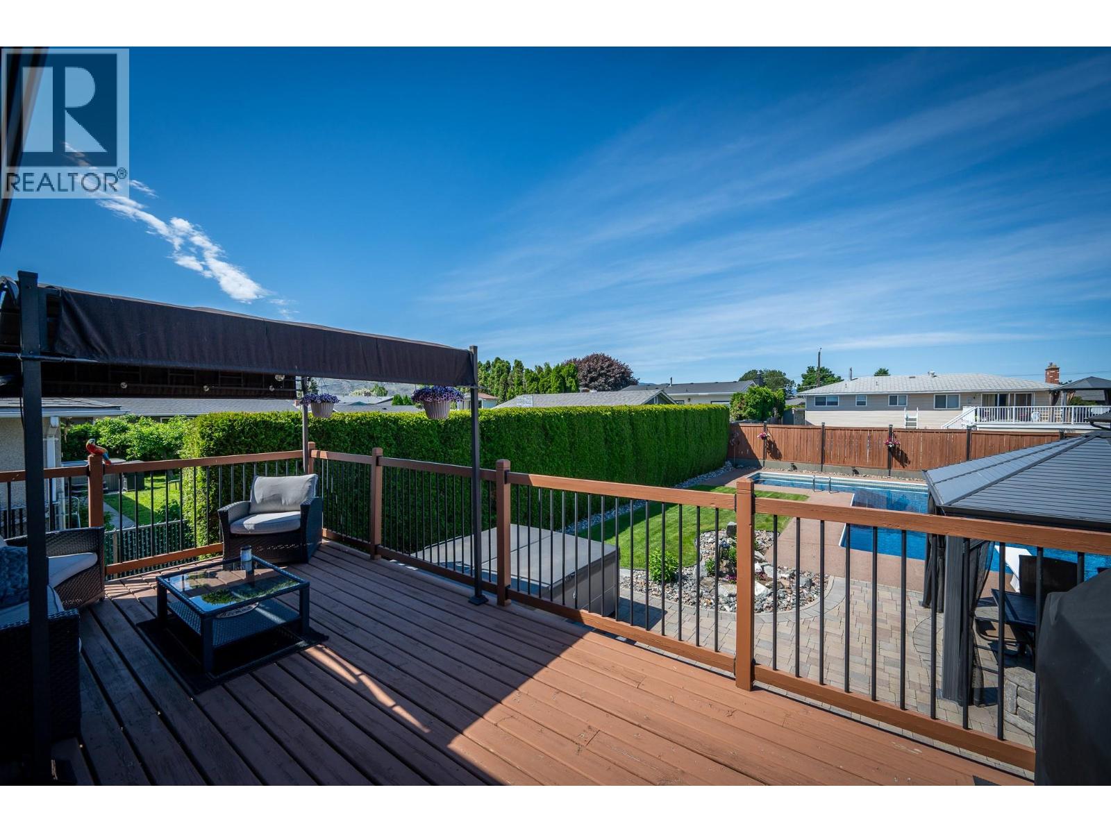 976 Holt Street Property Photo 16