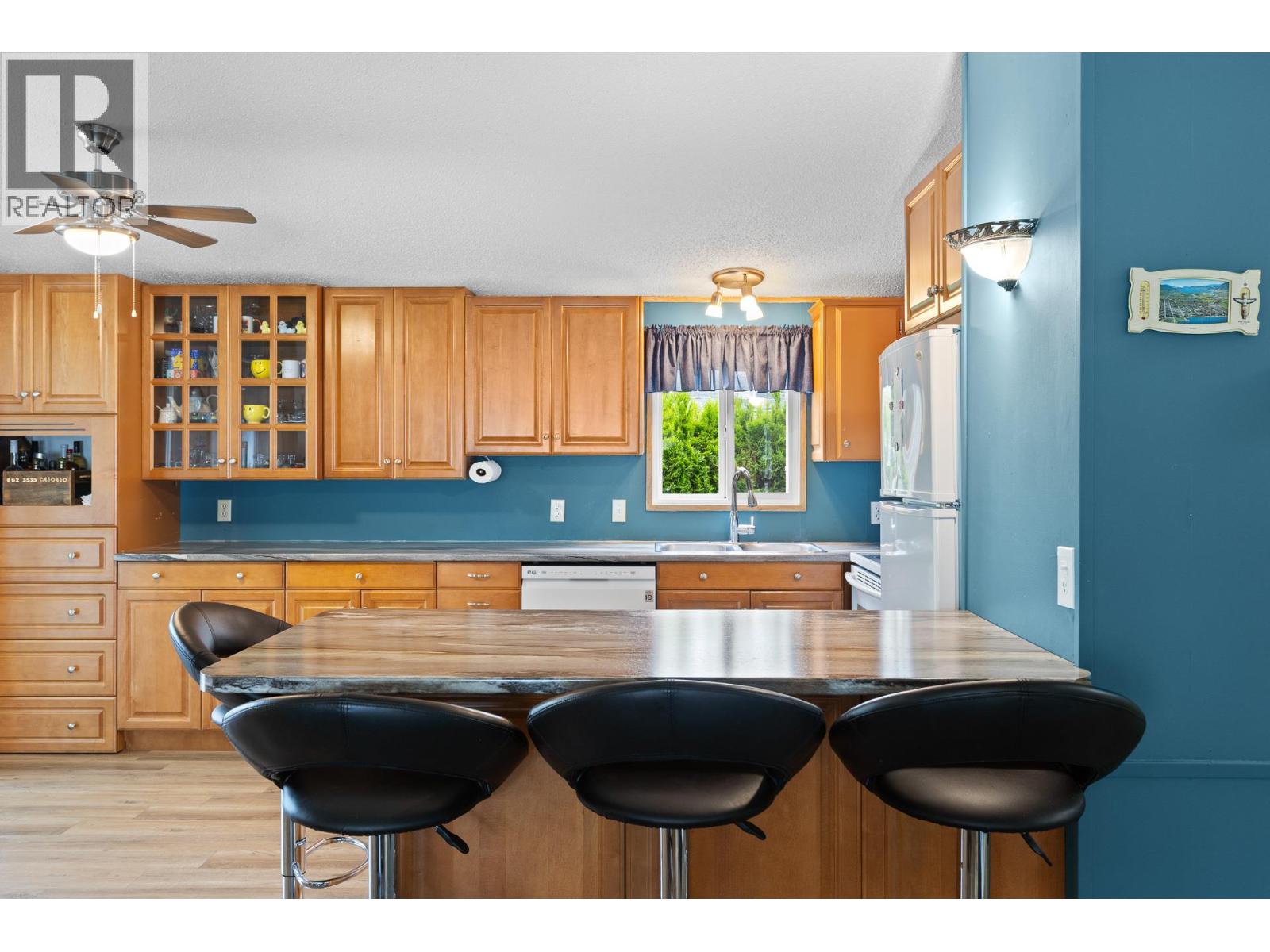 3535 Casorso Road Unit# 62 Property Photo 3