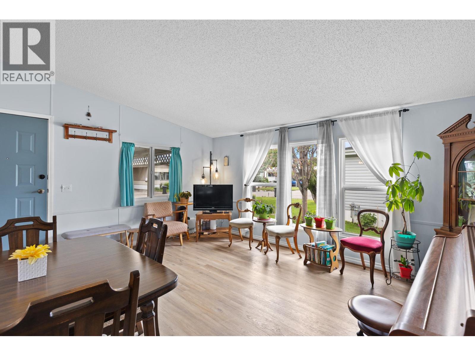 3535 Casorso Road Unit# 62 Property Photo 11