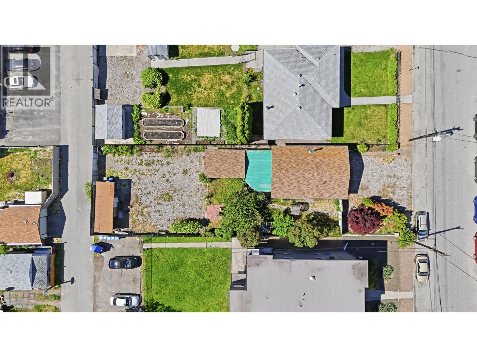 325 Haynes Street Property Photo 13