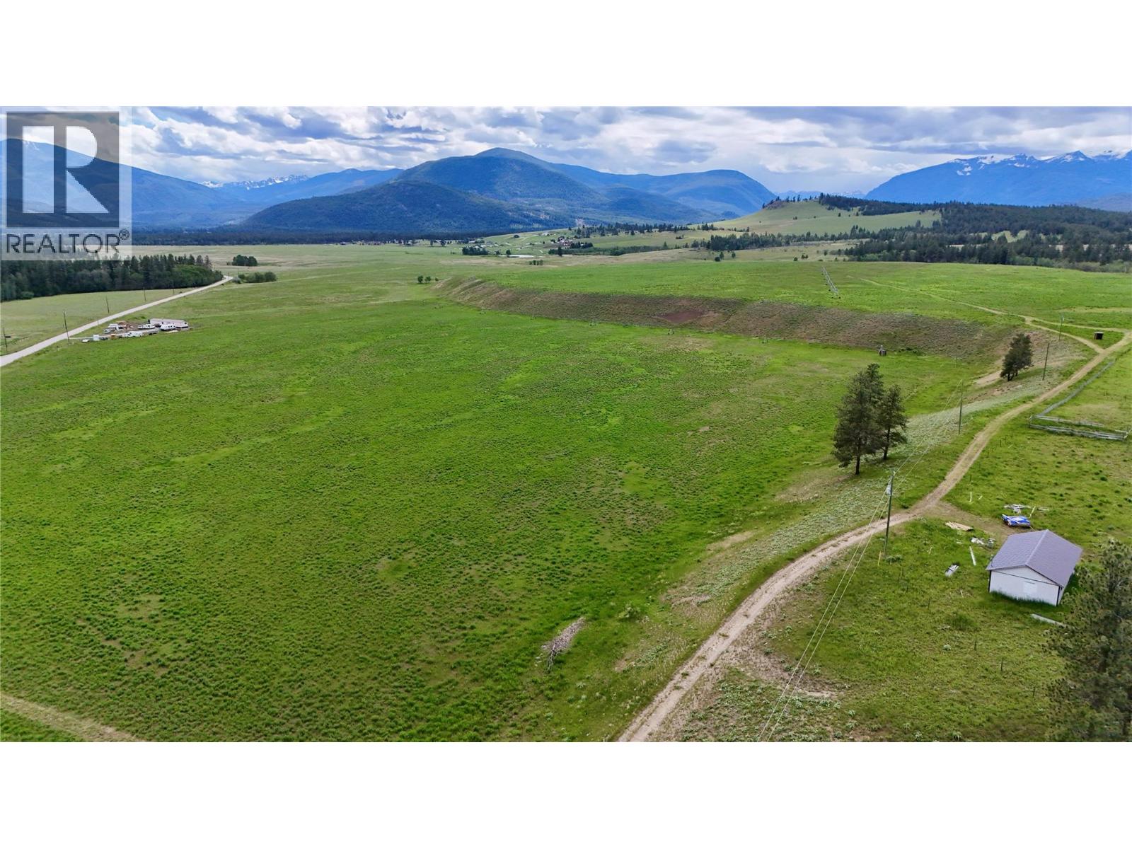 9275 Pighin Road Property Photo 3
