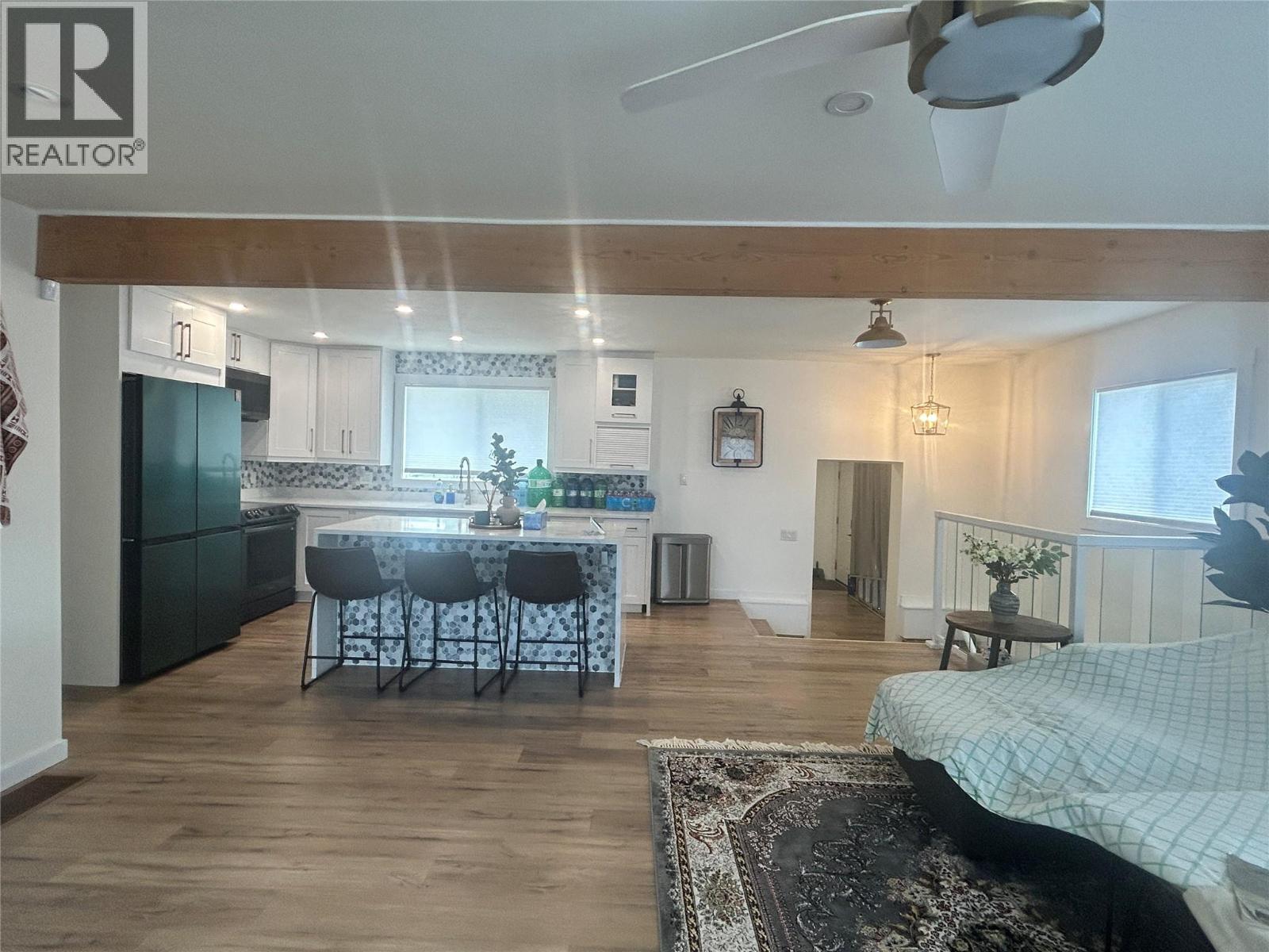 9275 Pighin Road Property Photo 10