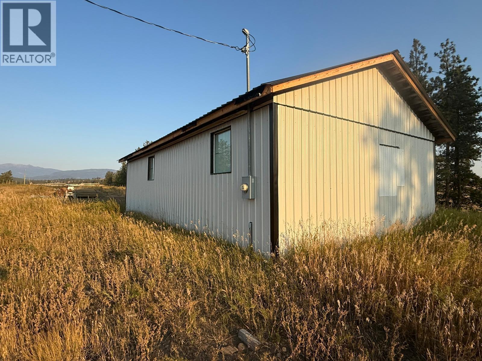 9275 Pighin Road Property Photo 14